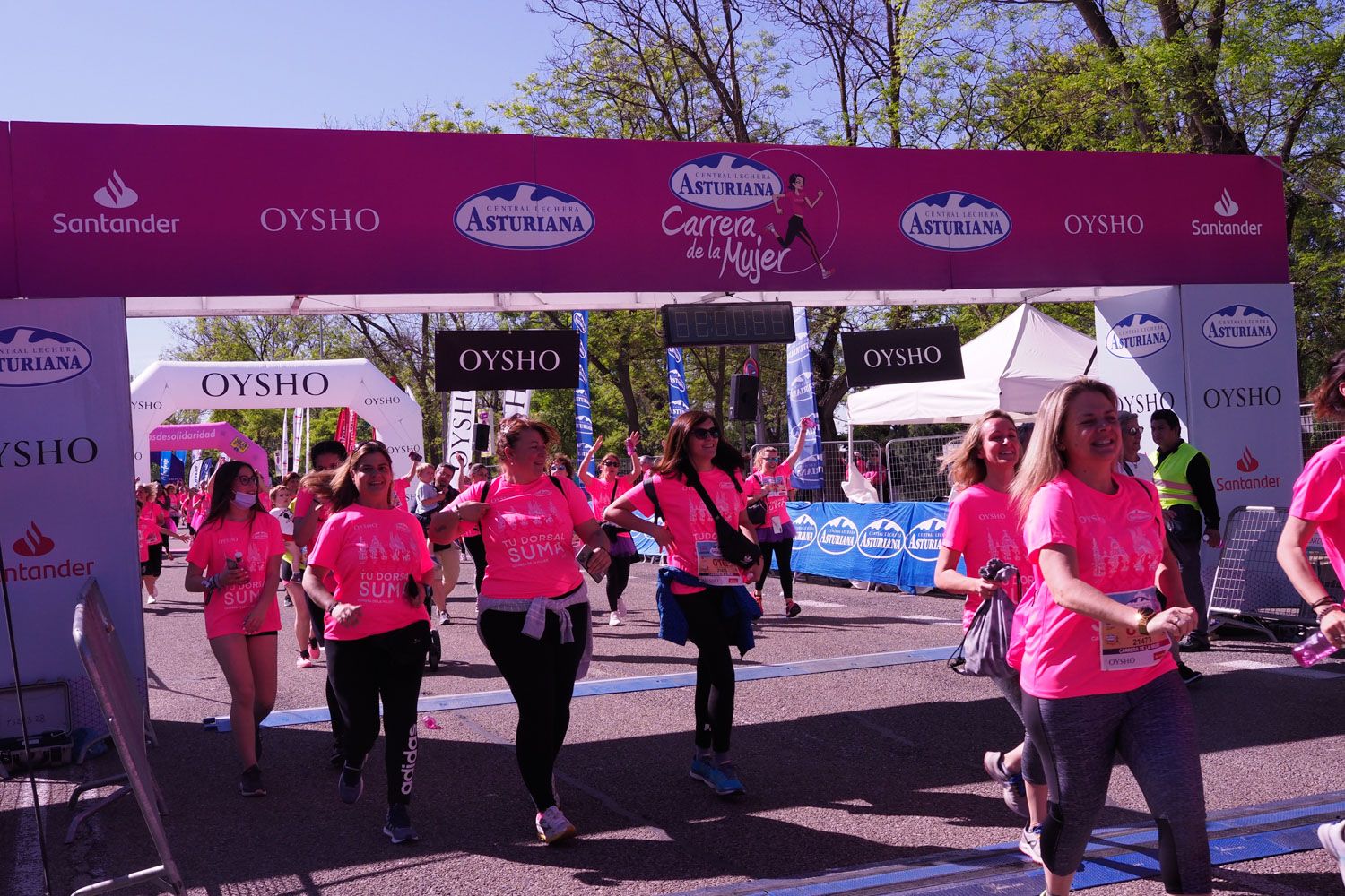 Todas las fotos de meta de la Carrera de la Mujer de Madrid 5082265