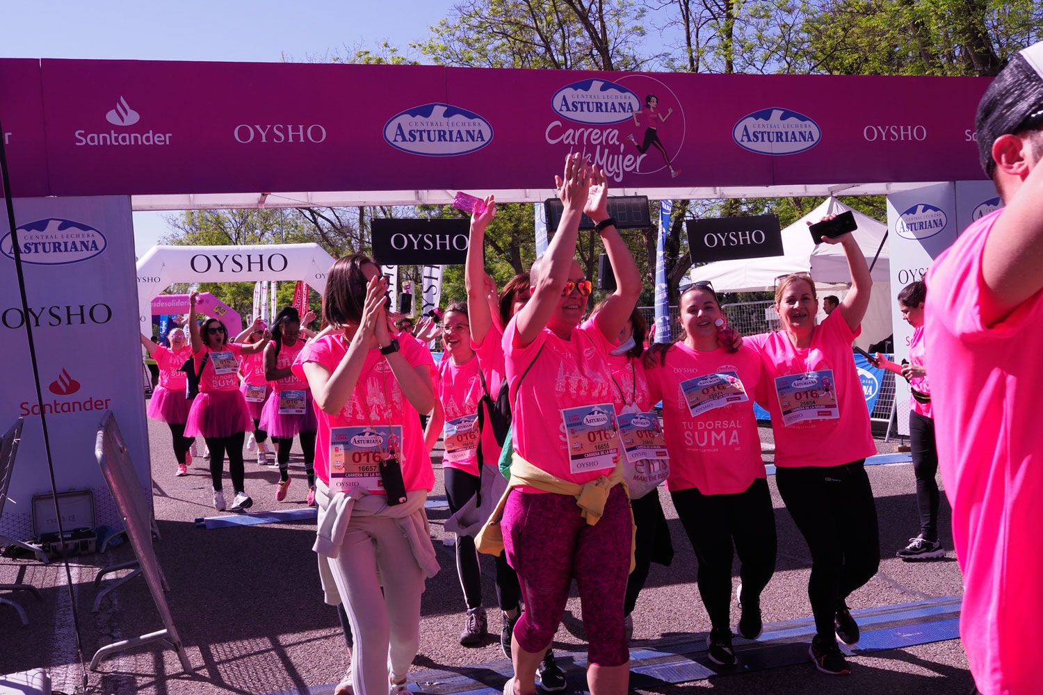 Todas las fotos de meta de la Carrera de la Mujer de Madrid 5082273