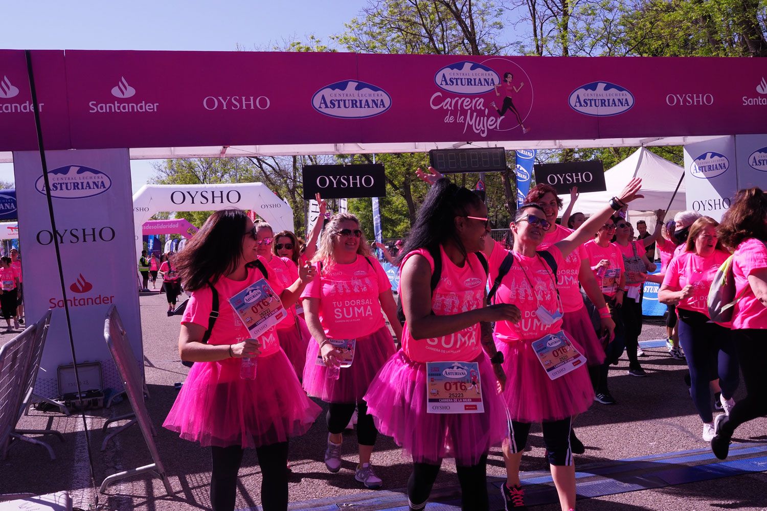 Todas las fotos de meta de la Carrera de la Mujer de Madrid 5082277