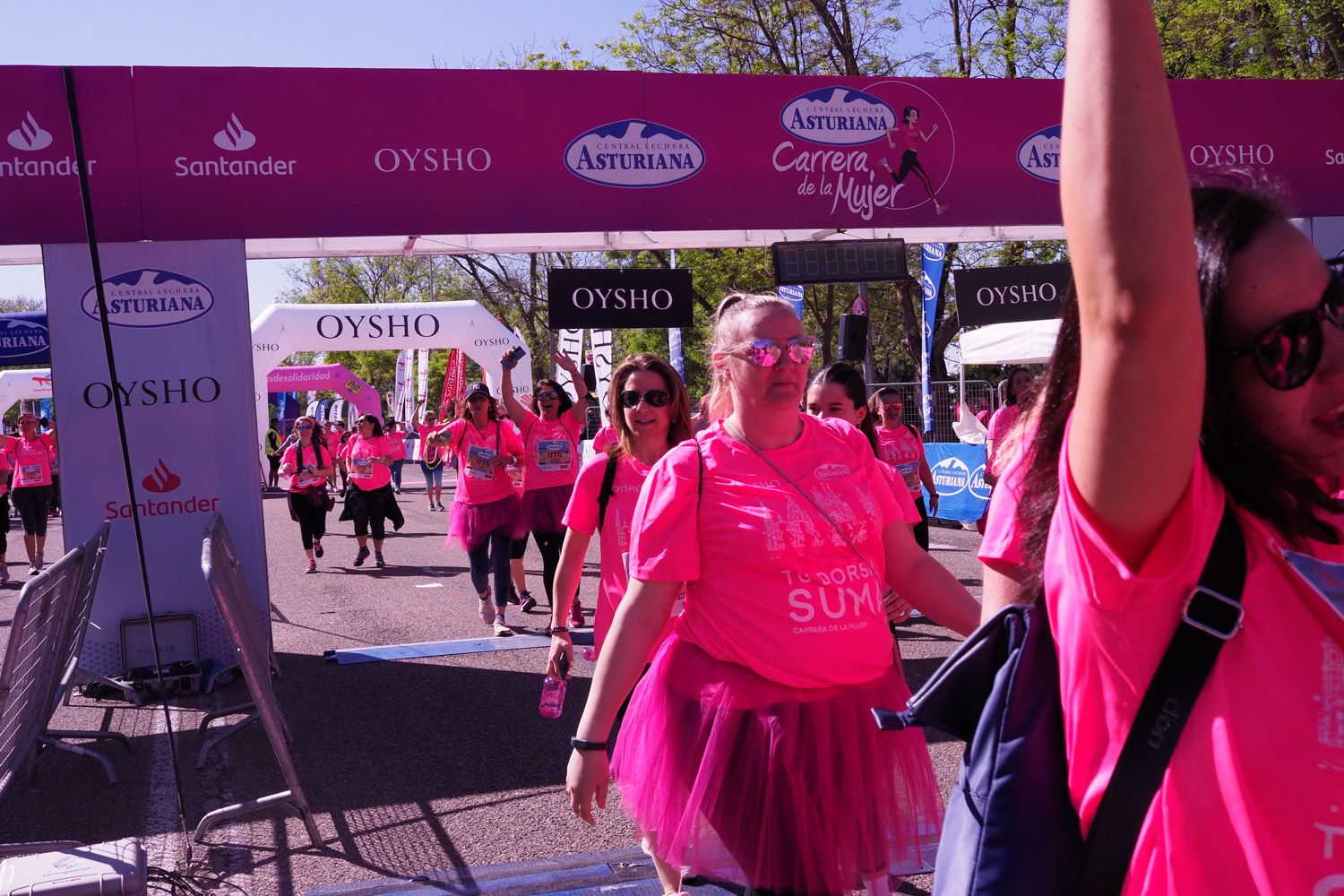 Todas las fotos de meta de la Carrera de la Mujer de Madrid 5082279