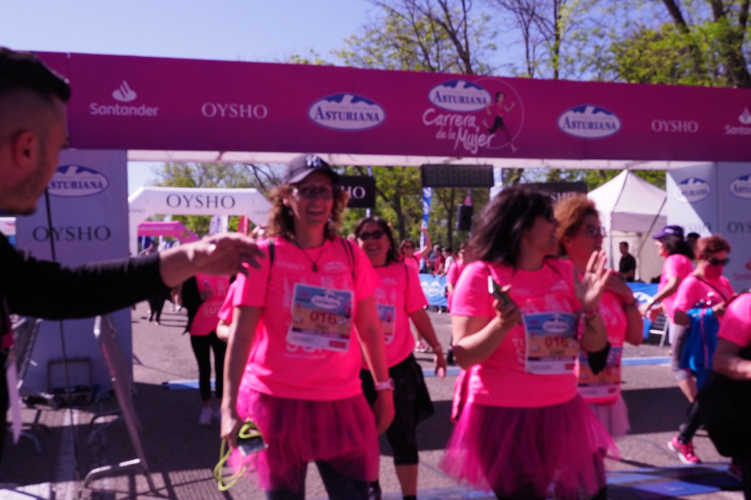 Todas las fotos de meta de la Carrera de la Mujer de Madrid 5082283