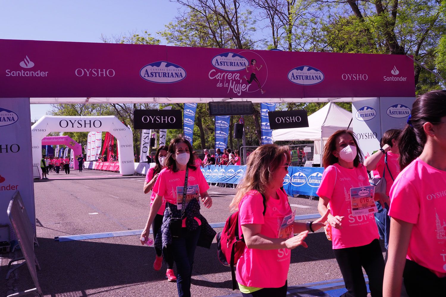 Todas las fotos de meta de la Carrera de la Mujer de Madrid 5082302