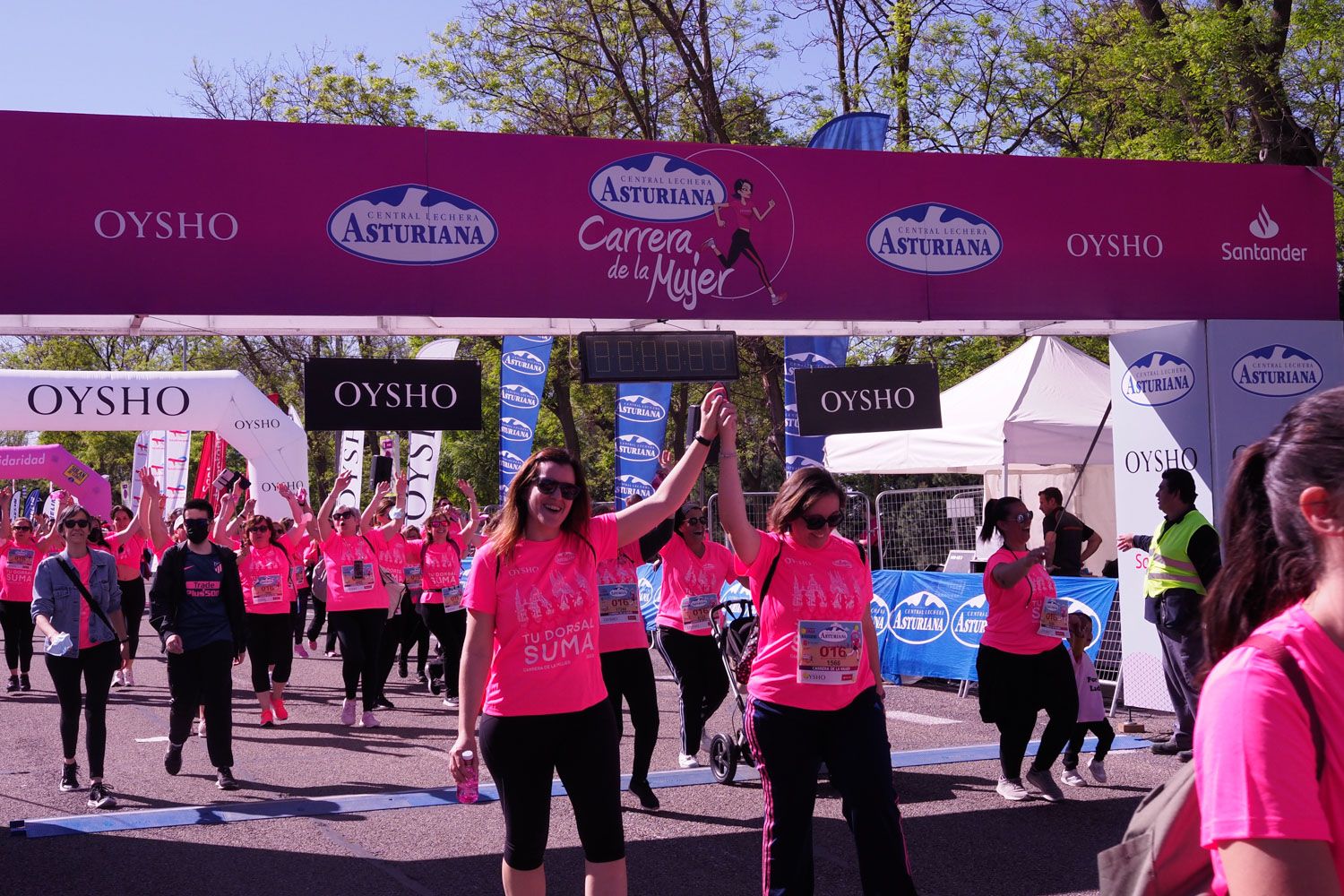 Todas las fotos de meta de la Carrera de la Mujer de Madrid 5082311