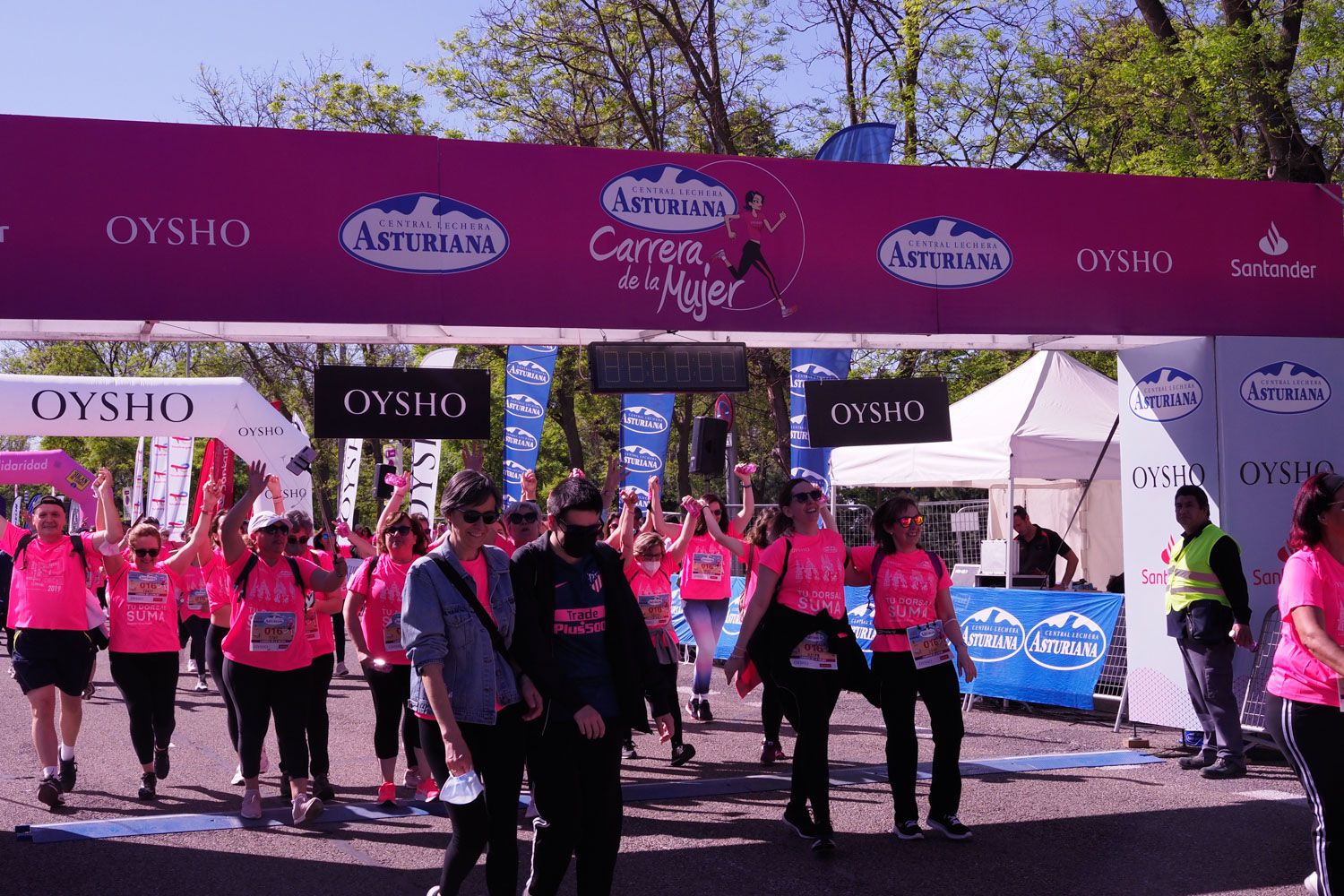 Todas las fotos de meta de la Carrera de la Mujer de Madrid 5082314