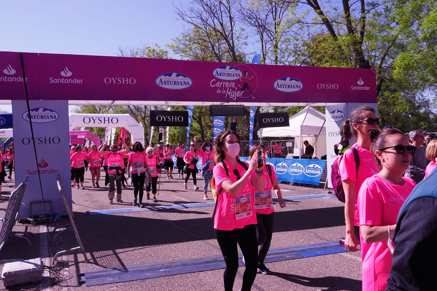 Todas las fotos de meta de la Carrera de la Mujer de Madrid 5082319