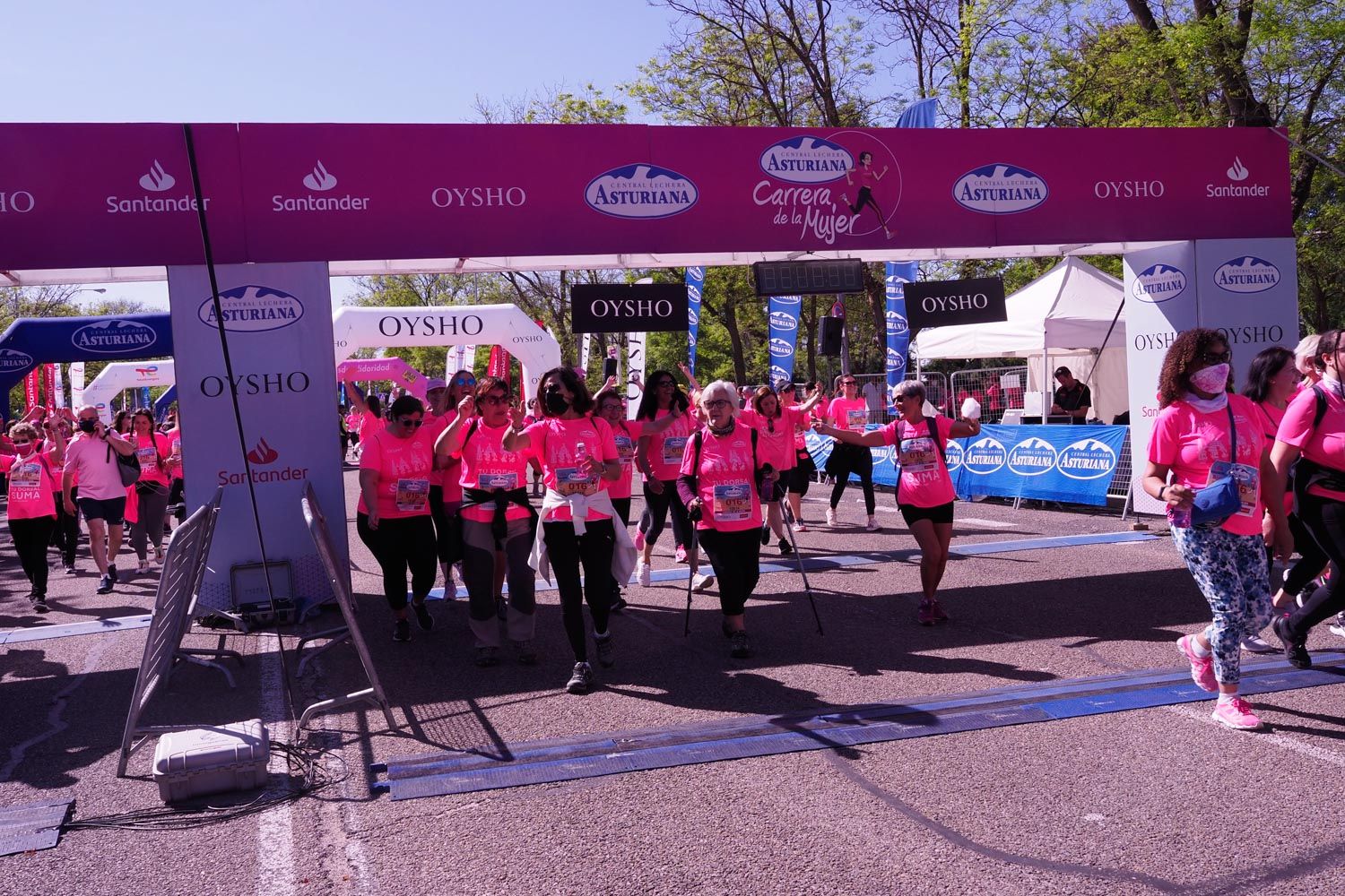 Todas las fotos de meta de la Carrera de la Mujer de Madrid 5082320
