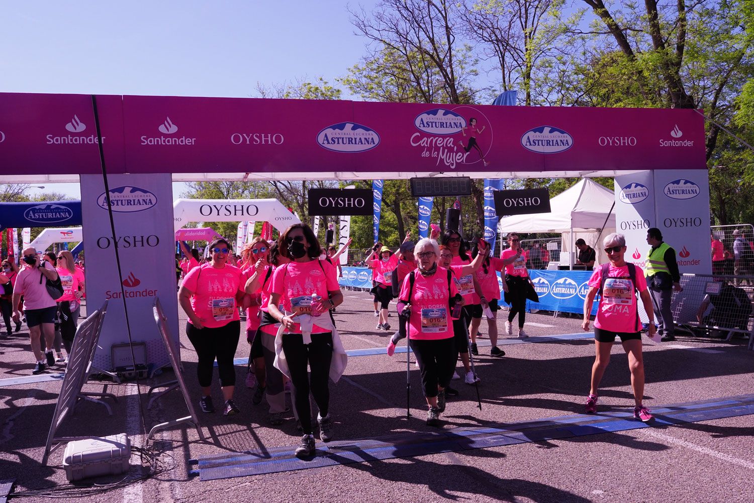 Todas las fotos de meta de la Carrera de la Mujer de Madrid 5082321