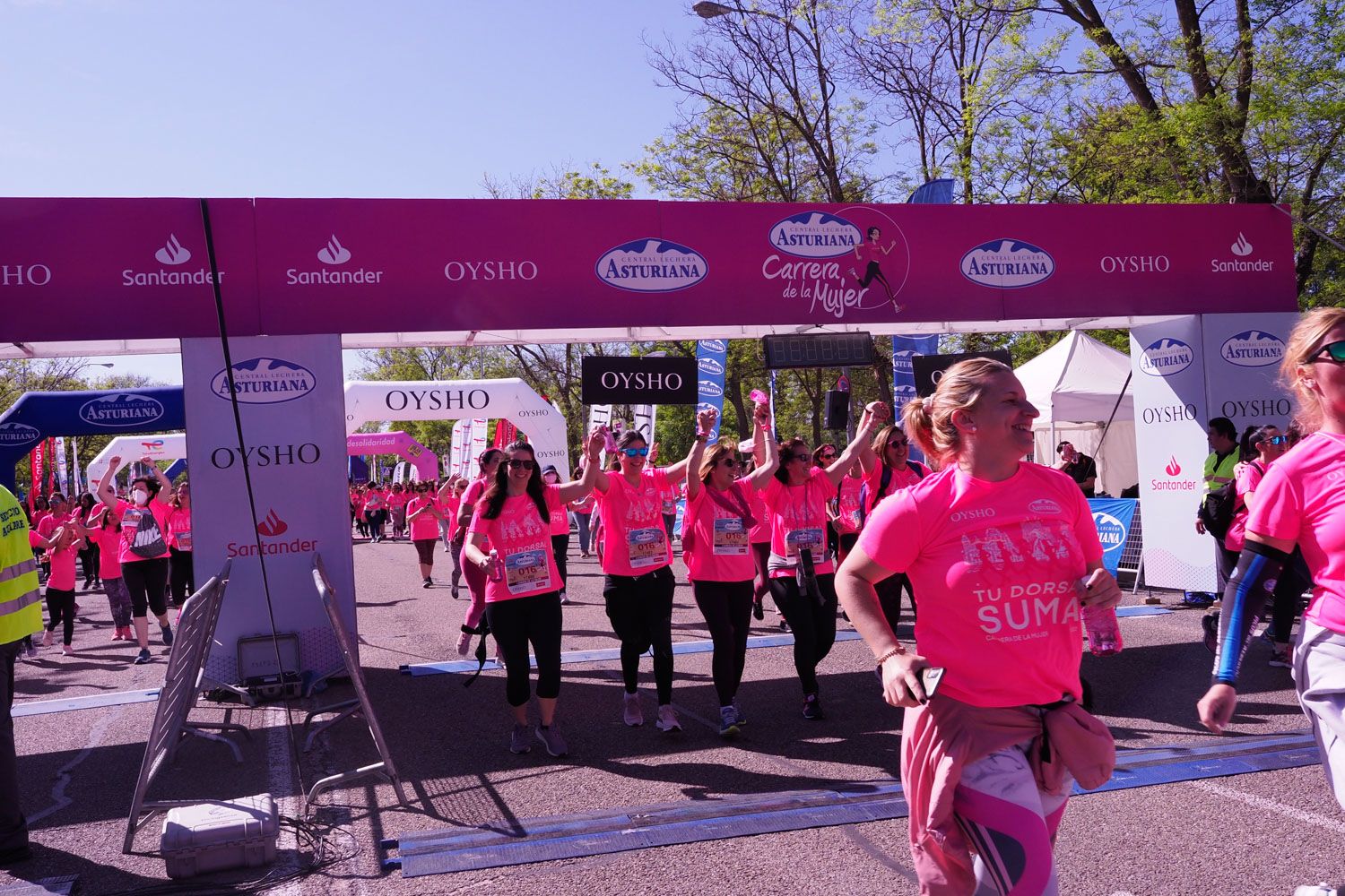 Todas las fotos de meta de la Carrera de la Mujer de Madrid 5082330
