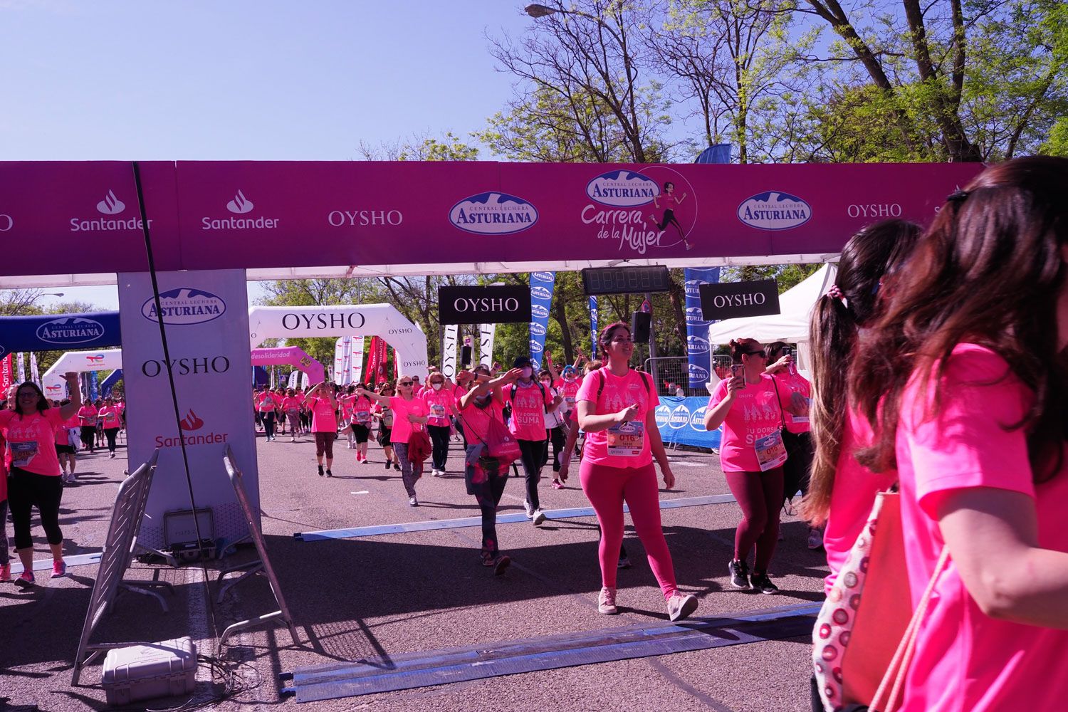 Todas las fotos de meta de la Carrera de la Mujer de Madrid 5082332