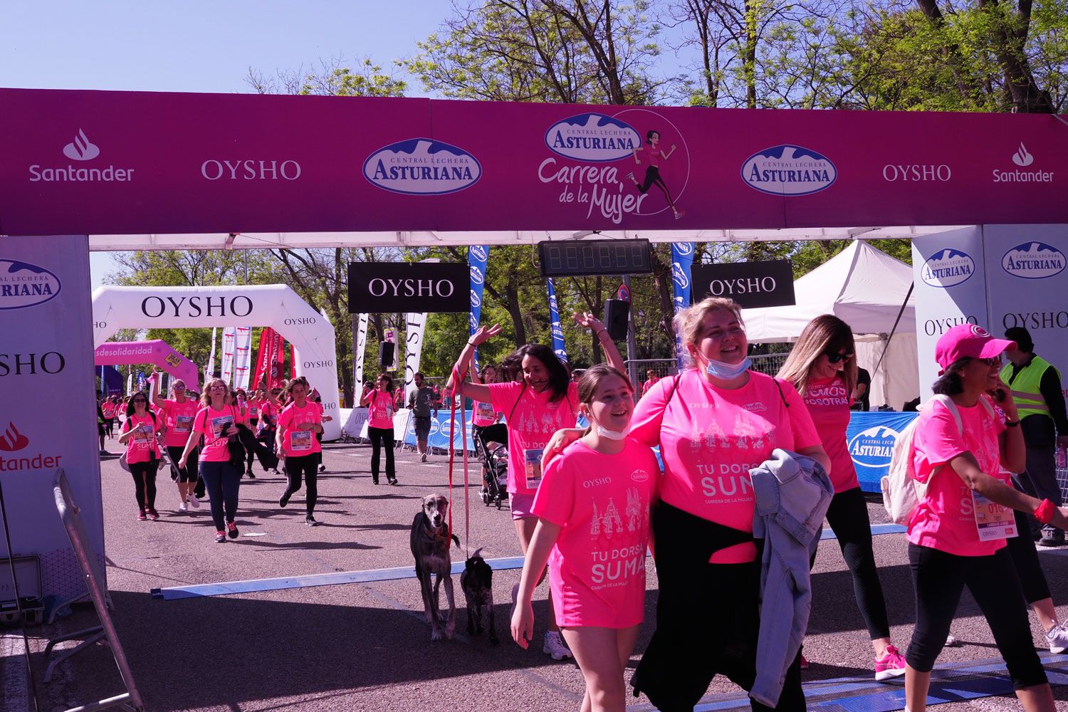 Todas las fotos de meta de la Carrera de la Mujer de Madrid 5082359
