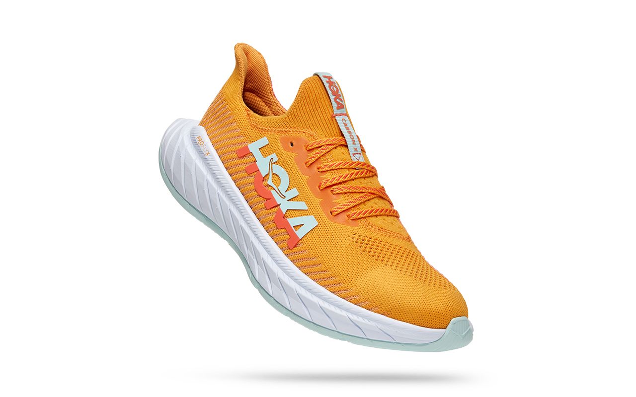 Así son las nuevas HOKA Carbon X 3.
