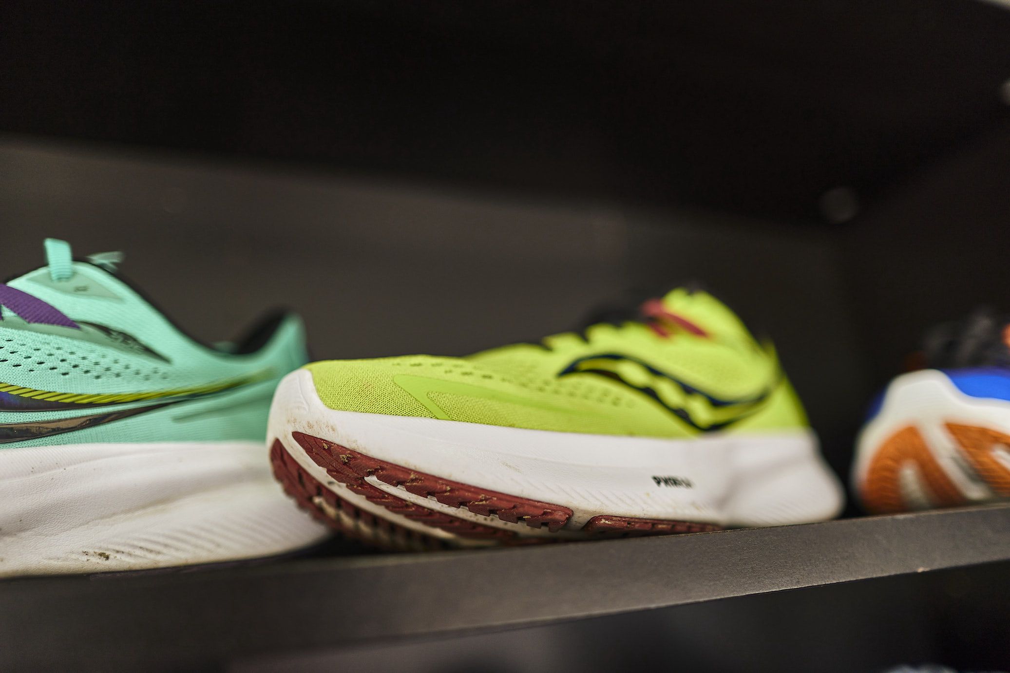 EVENTO SAUCONY MAN╠âANA 16