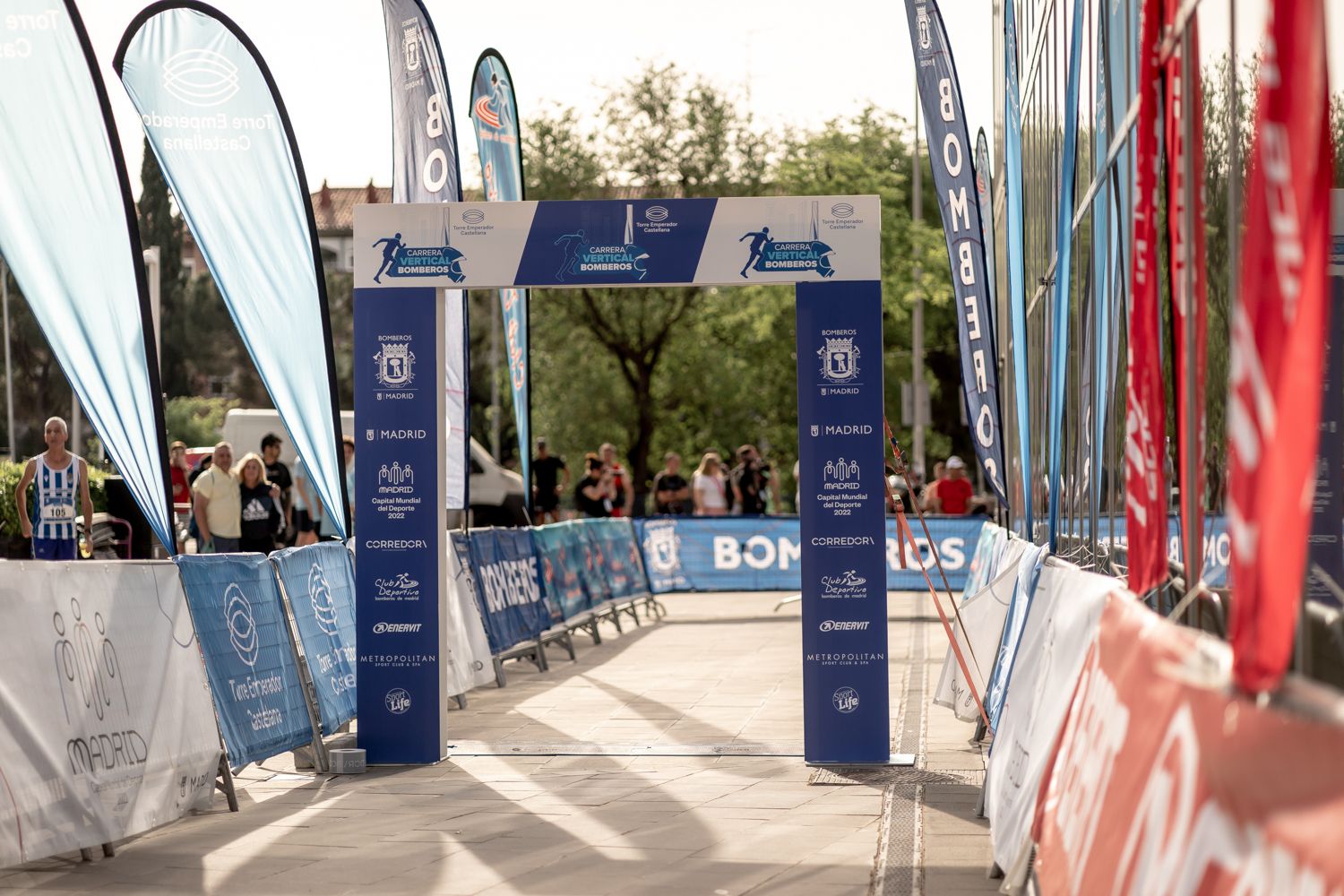Todas las fotos de la Carrera Vertical Torre Emperador Castellana   @vsmphotoevents  02719