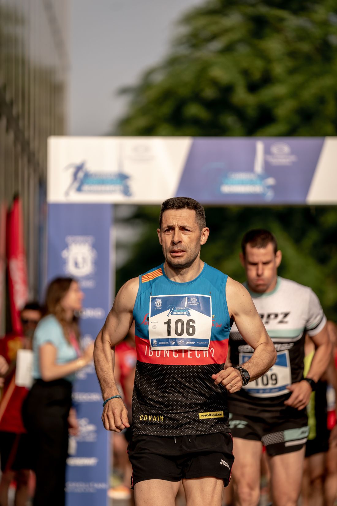Todas las fotos de la Carrera Vertical Torre Emperador Castellana   @vsmphotoevents  02824
