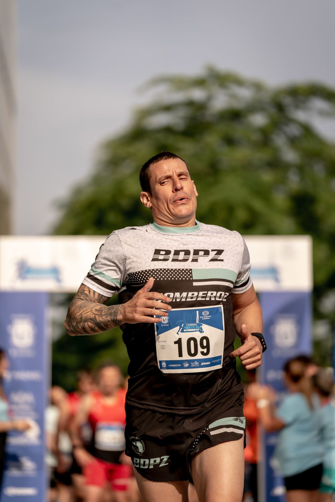 Todas las fotos de la Carrera Vertical Torre Emperador Castellana   @vsmphotoevents  02825