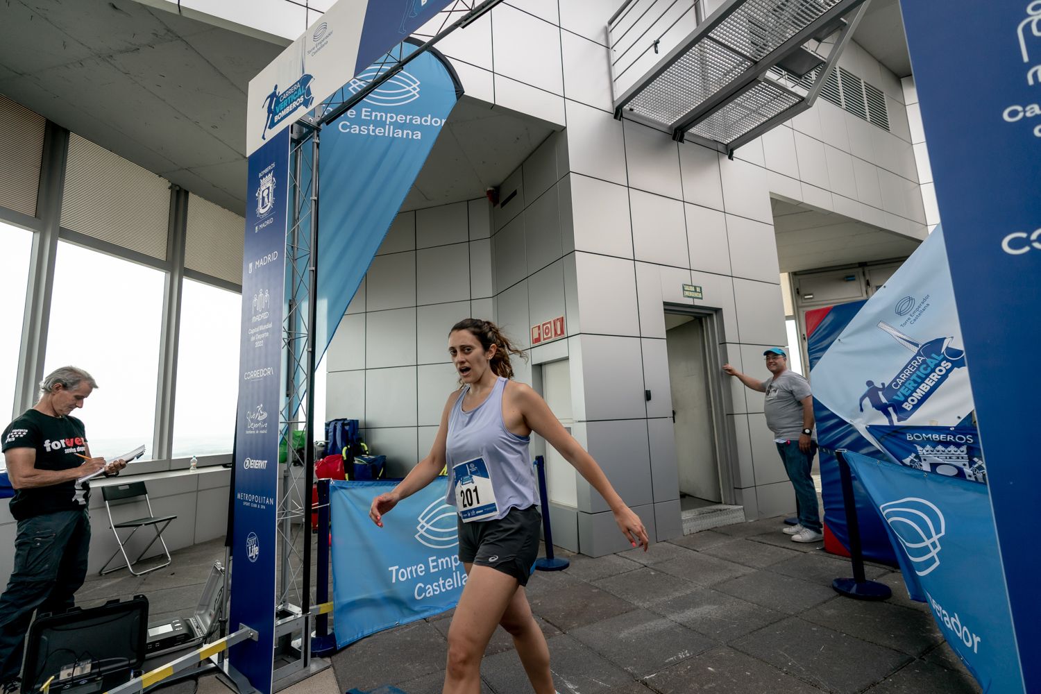 Todas las fotos de la Carrera Vertical Torre Emperador Castellana   @vsmphotoevents  02882