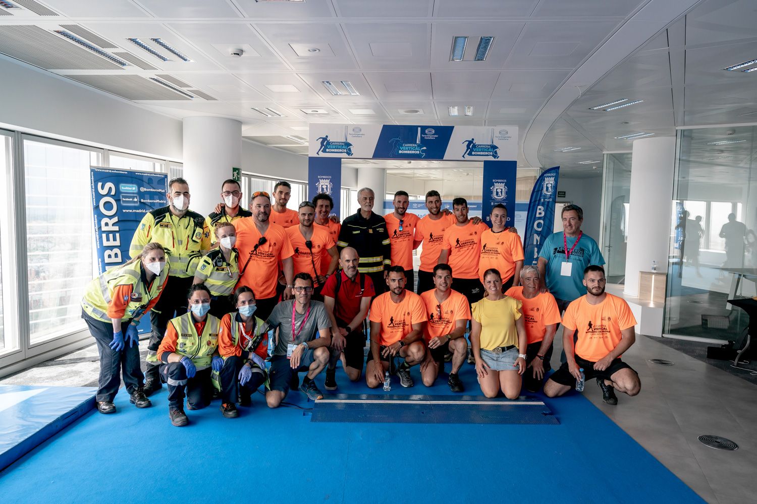 Todas las fotos de la Carrera Vertical Torre Emperador Castellana   @vsmphotoevents  04220