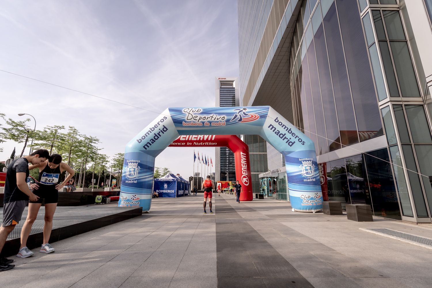 Todas las fotos de la Carrera Vertical Torre Emperador Castellana   @vsmphotoevents  07883