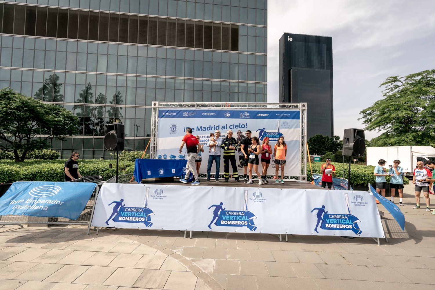 Todas las fotos de la Carrera Vertical Torre Emperador Castellana   @vsmphotoevents  03008