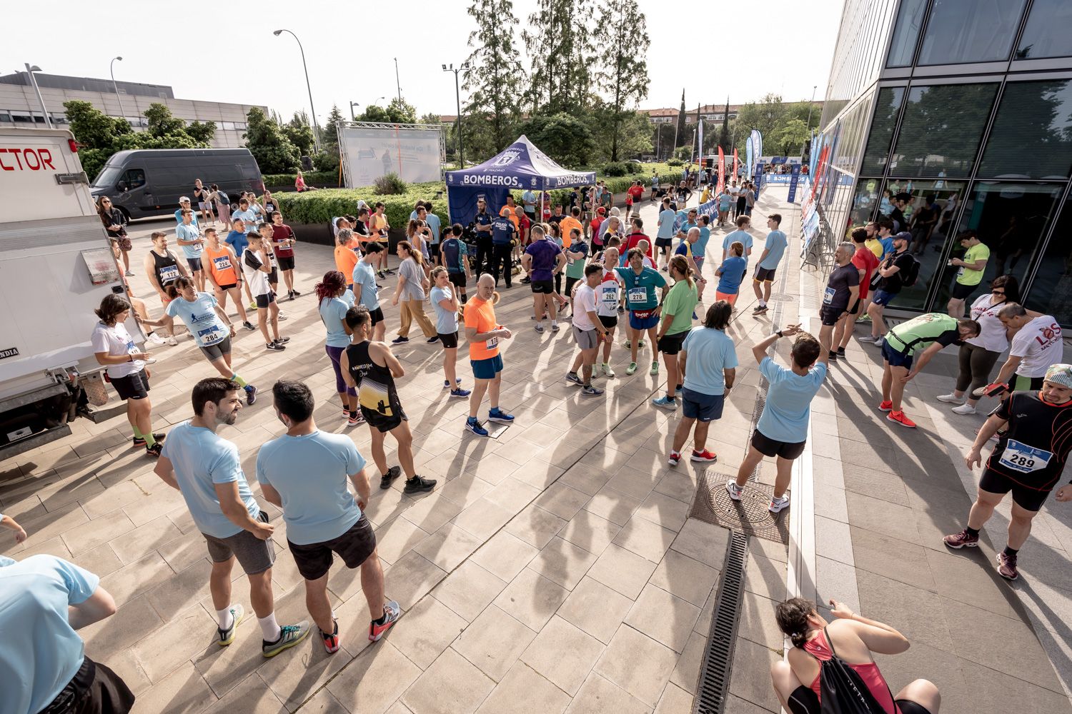Todas las fotos de la Carrera Vertical Torre Emperador Castellana   @vsmphotoevents  07899