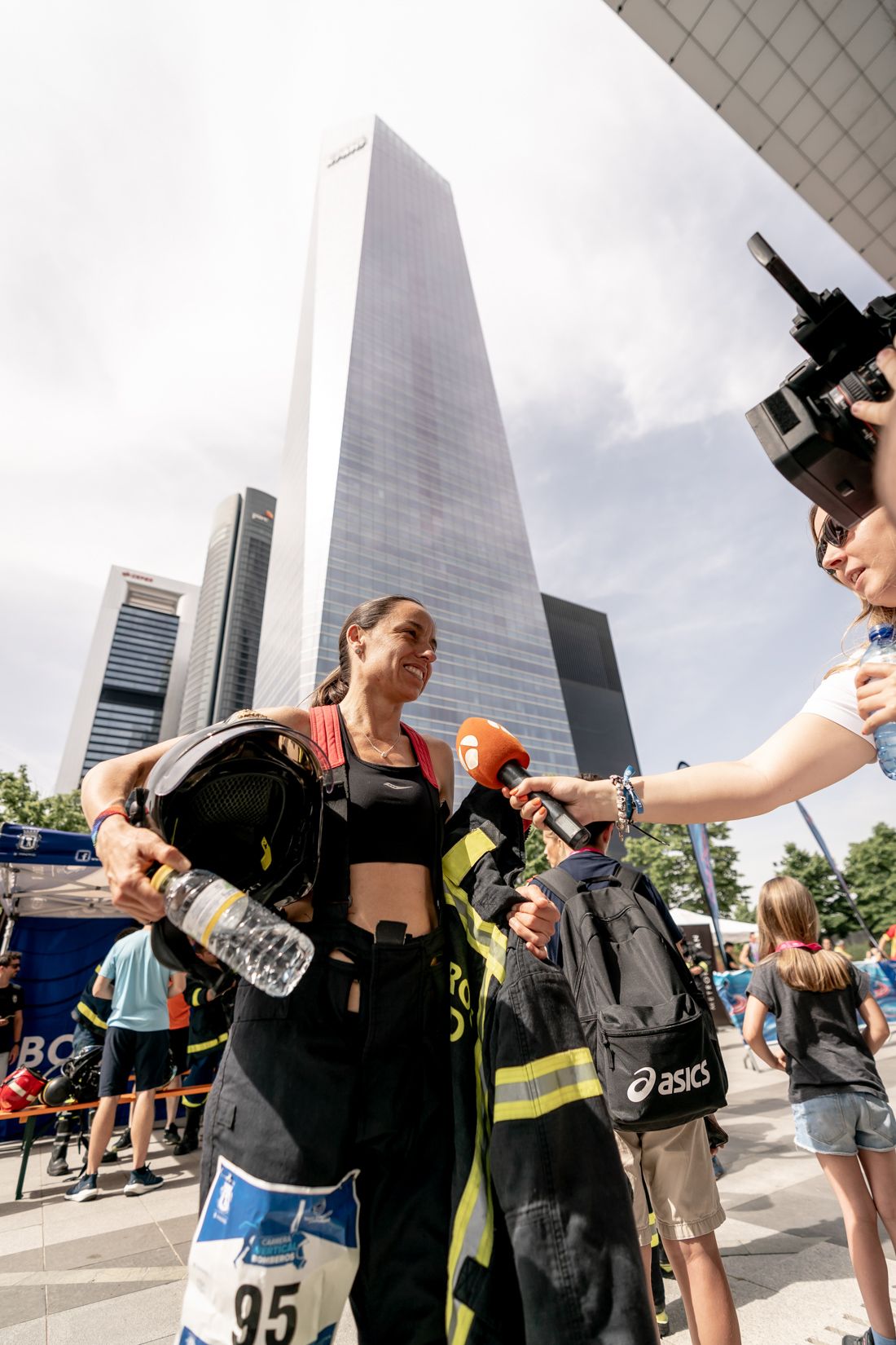 Todas las fotos de la Carrera Vertical Torre Emperador Castellana   @vsmphotoevents  03114