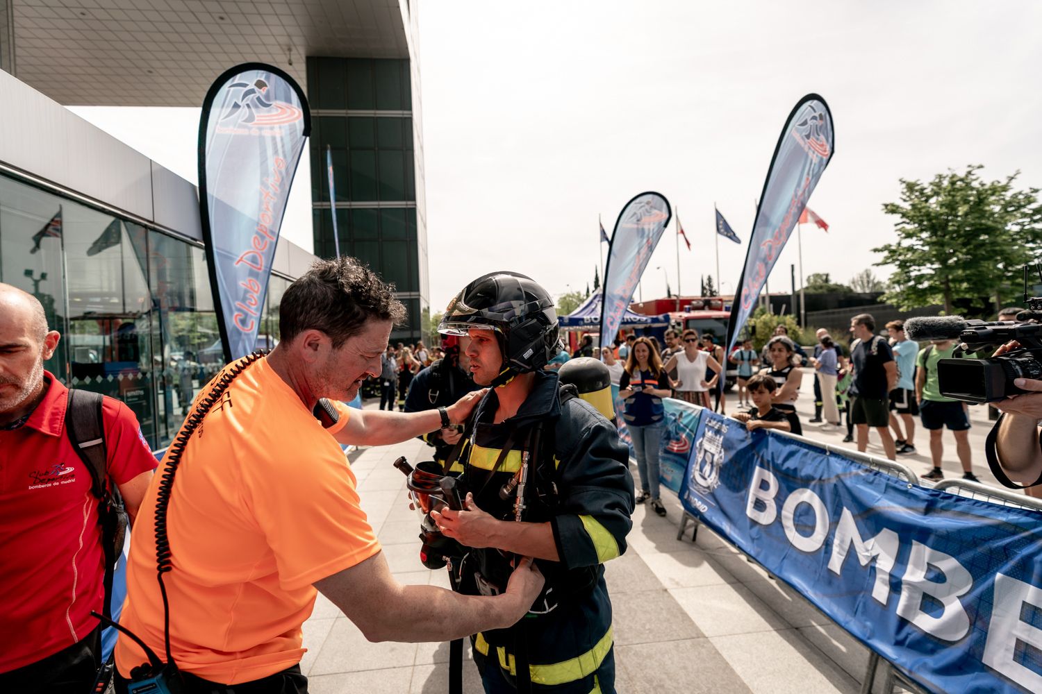 Todas las fotos de la Carrera Vertical Torre Emperador Castellana   @vsmphotoevents  03129