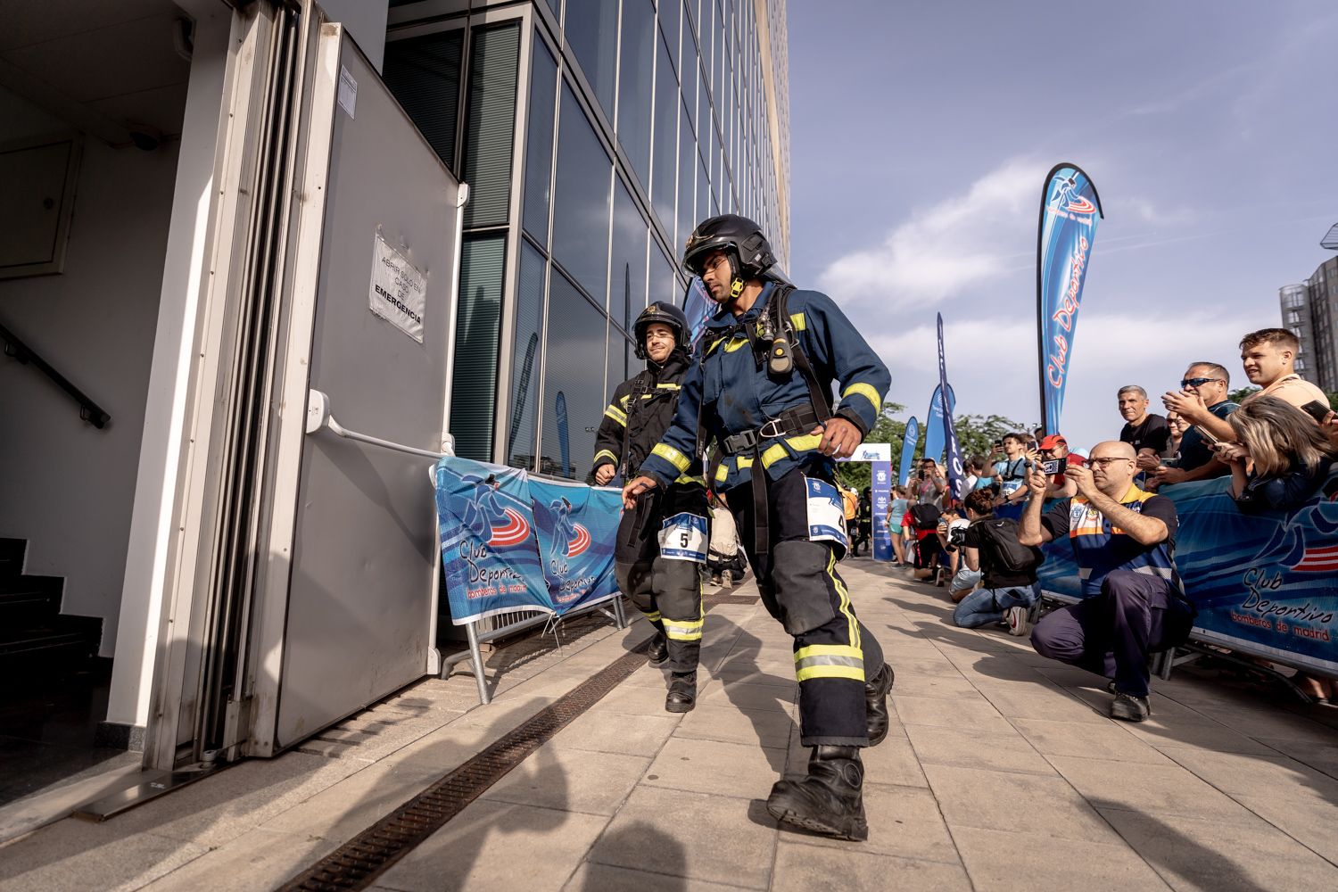 Todas las fotos de la Carrera Vertical Torre Emperador Castellana   @vsmphotoevents  07968