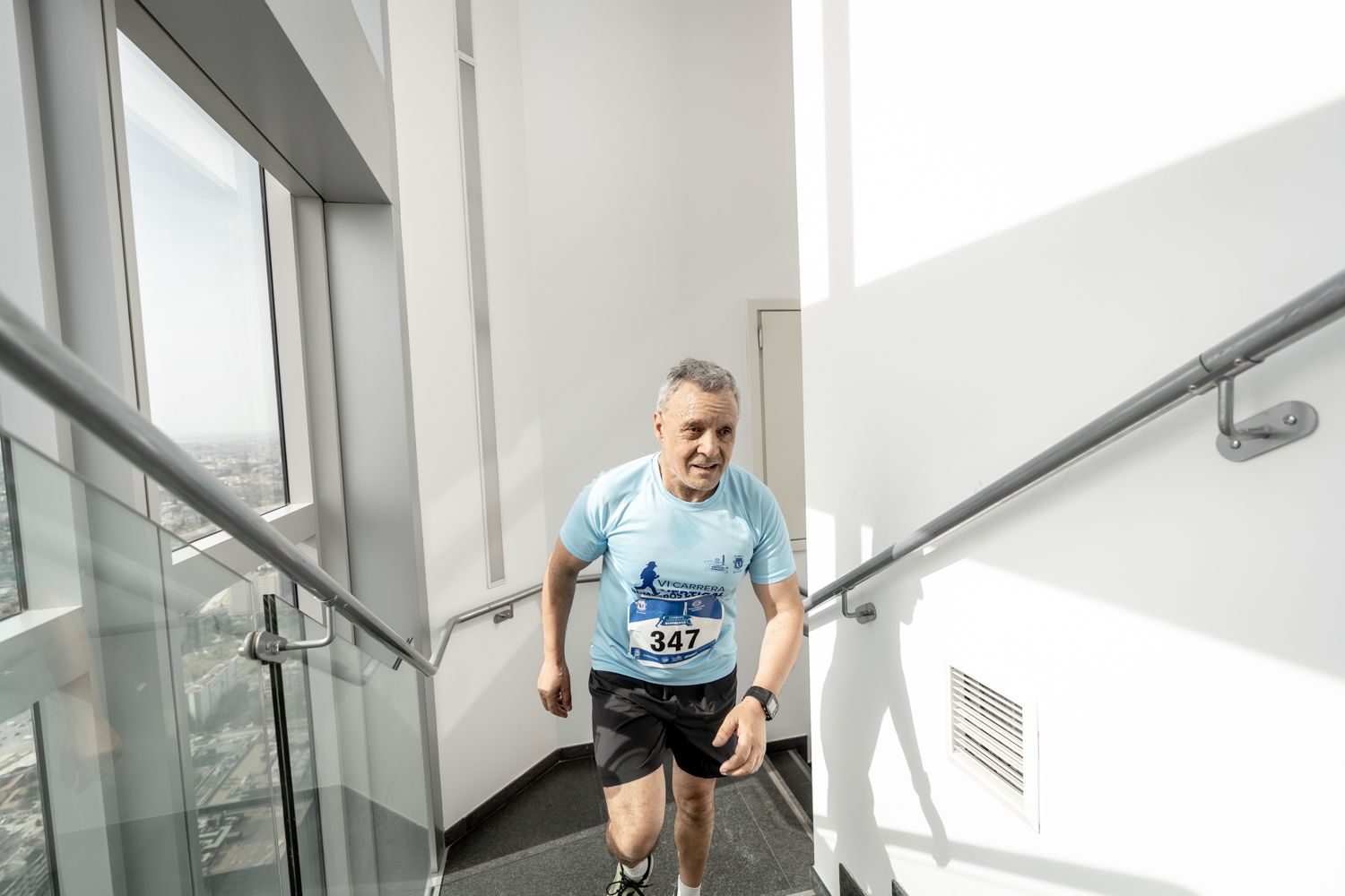 Todas las fotos de la Carrera Vertical Torre Emperador Castellana   @vsmphotoevents  08334