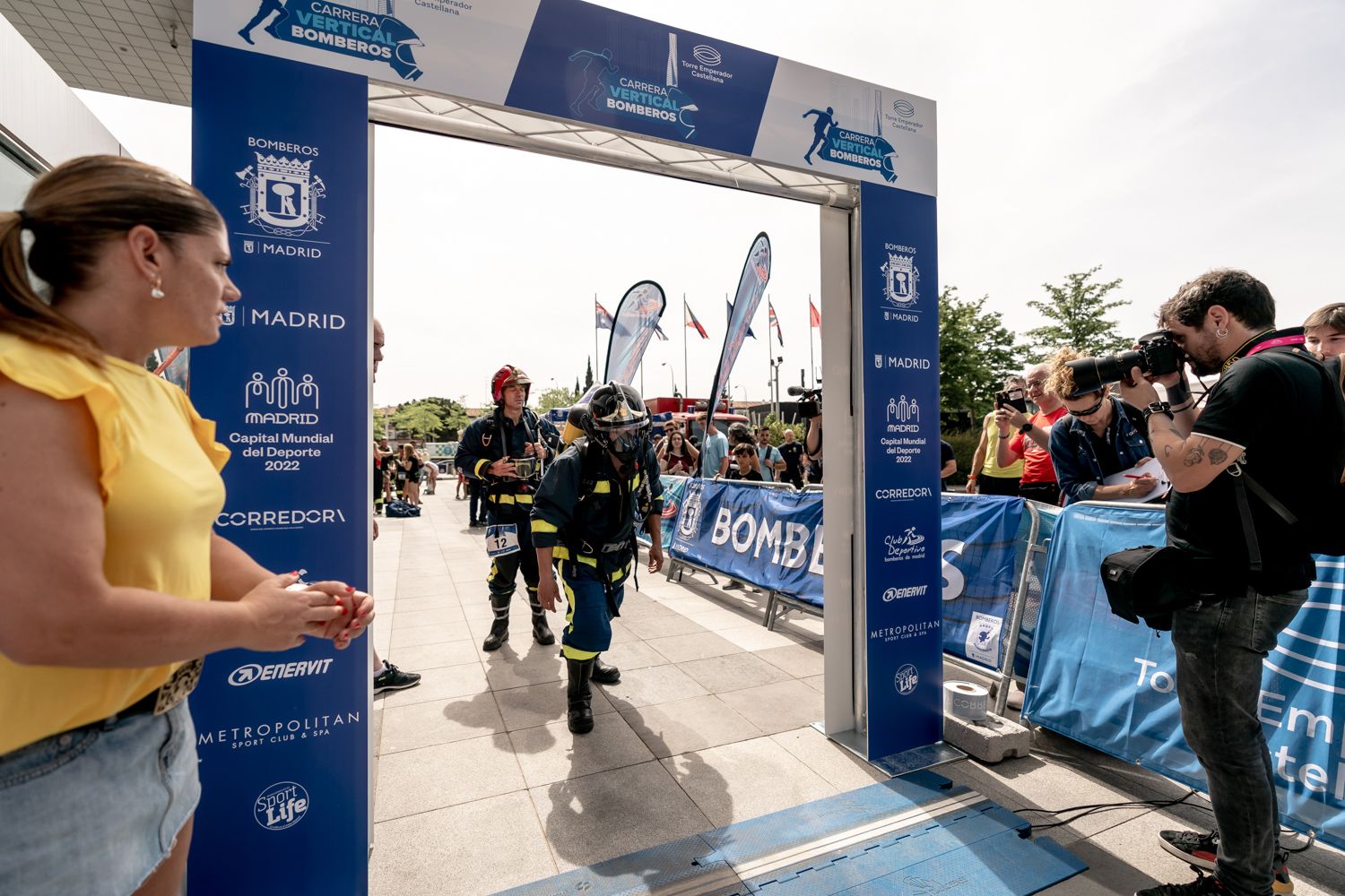 Todas las fotos de la Carrera Vertical Torre Emperador Castellana   @vsmphotoevents  03149