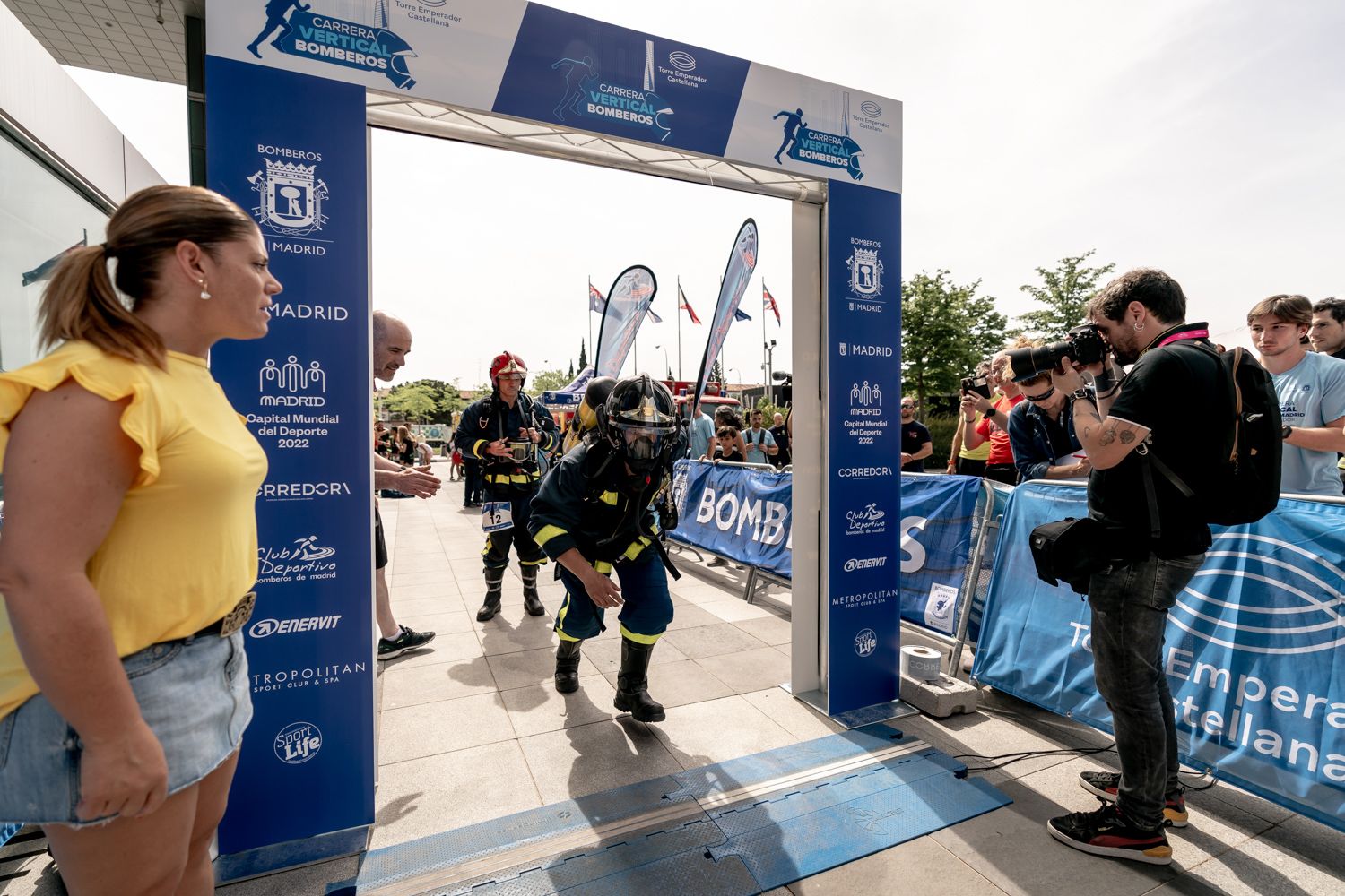 Todas las fotos de la Carrera Vertical Torre Emperador Castellana   @vsmphotoevents  03156