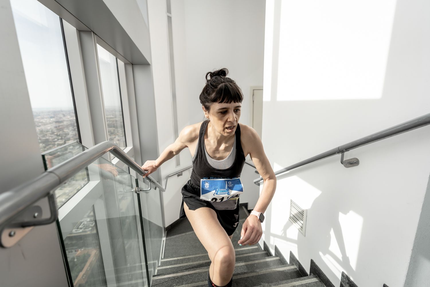 Todas las fotos de la Carrera Vertical Torre Emperador Castellana   @vsmphotoevents  08354
