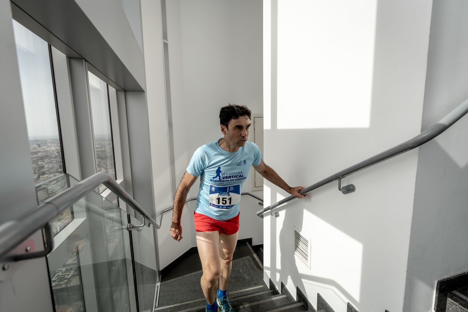 Todas las fotos de la Carrera Vertical Torre Emperador Castellana   @vsmphotoevents  08362