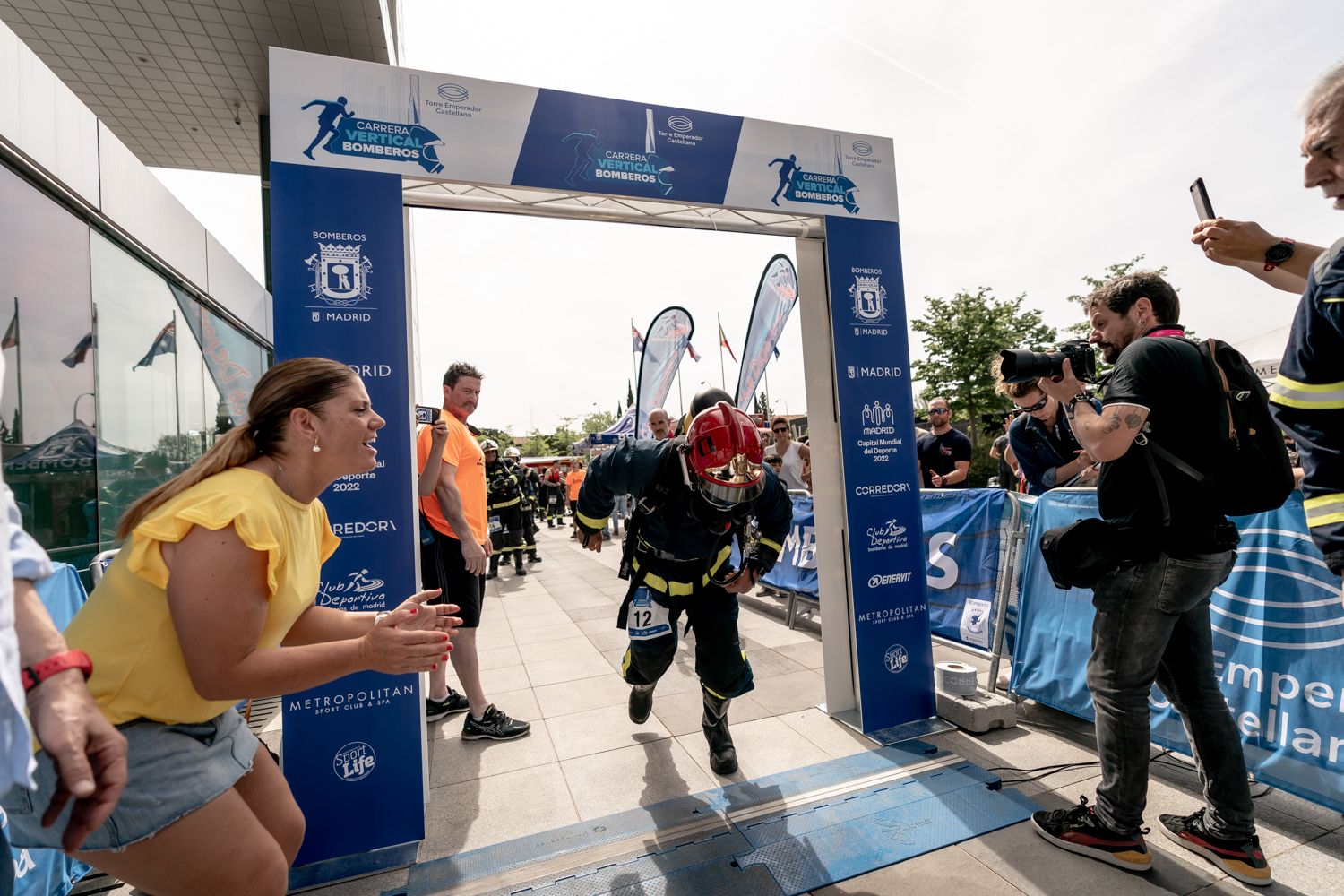 Todas las fotos de la Carrera Vertical Torre Emperador Castellana   @vsmphotoevents  03222
