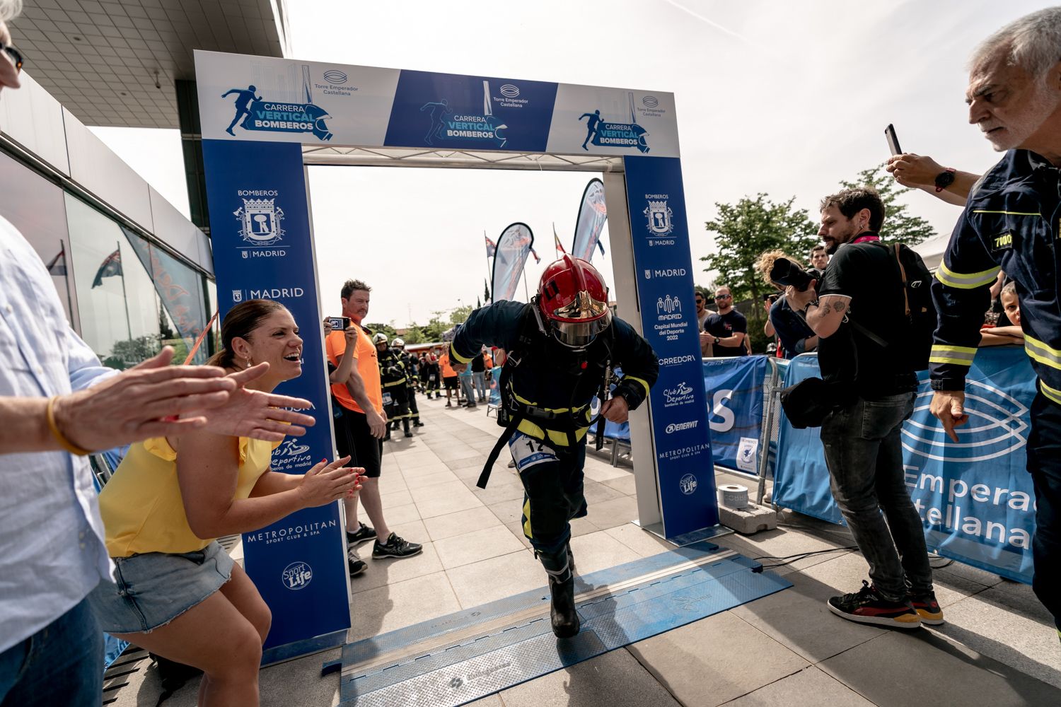 Todas las fotos de la Carrera Vertical Torre Emperador Castellana   @vsmphotoevents  03226