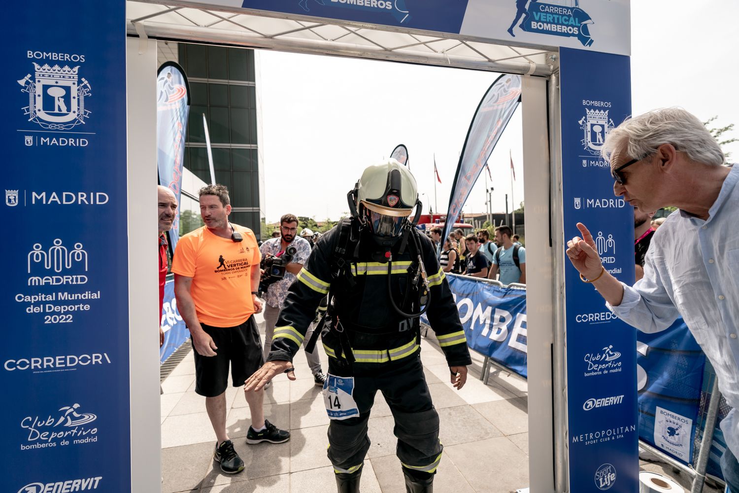 Todas las fotos de la Carrera Vertical Torre Emperador Castellana   @vsmphotoevents  03274