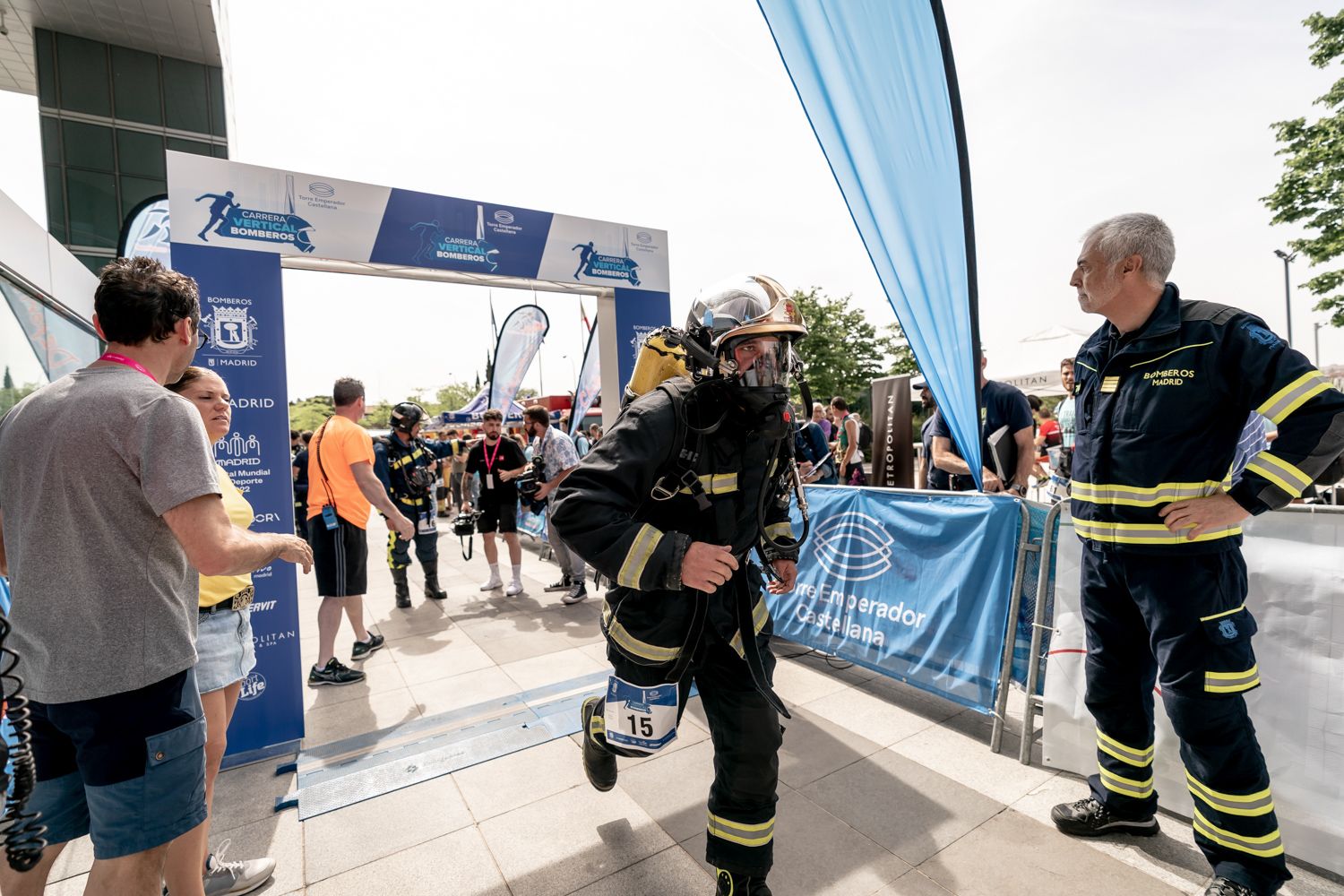 Todas las fotos de la Carrera Vertical Torre Emperador Castellana   @vsmphotoevents  03304