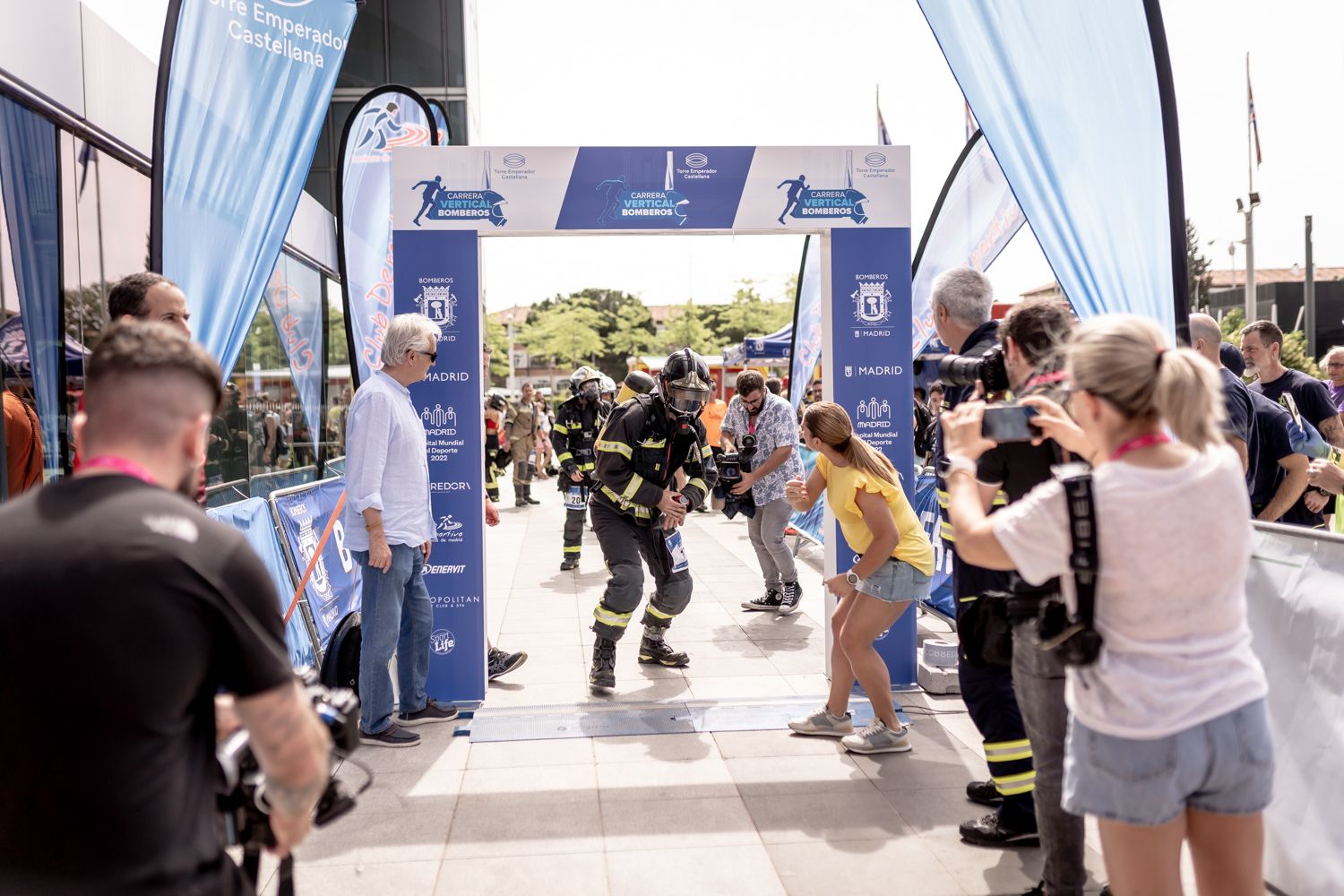 Todas las fotos de la Carrera Vertical Torre Emperador Castellana   @vsmphotoevents  08754