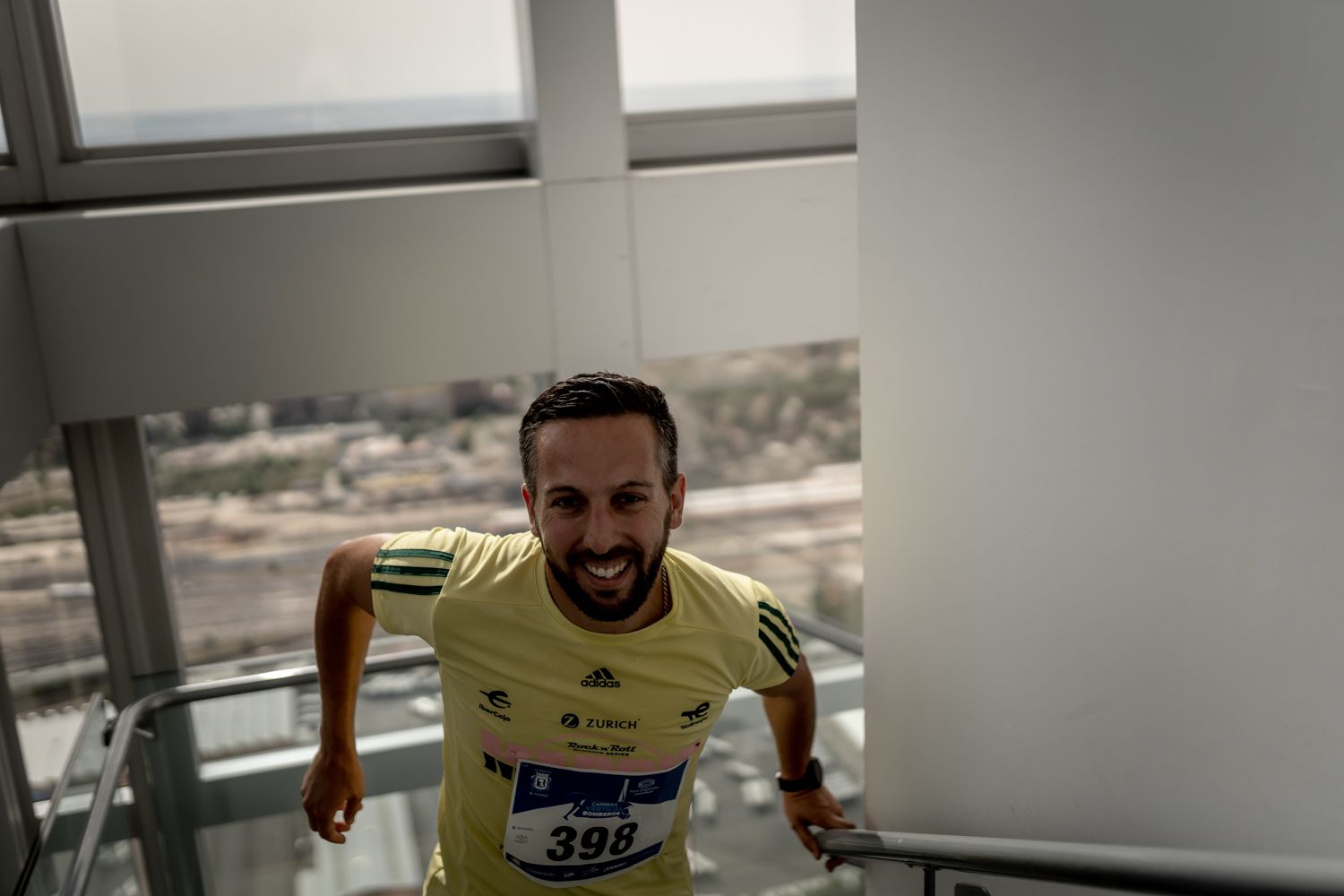 Todas las fotos de la Carrera Vertical Torre Emperador Castellana   @vsmphotoevents  08513