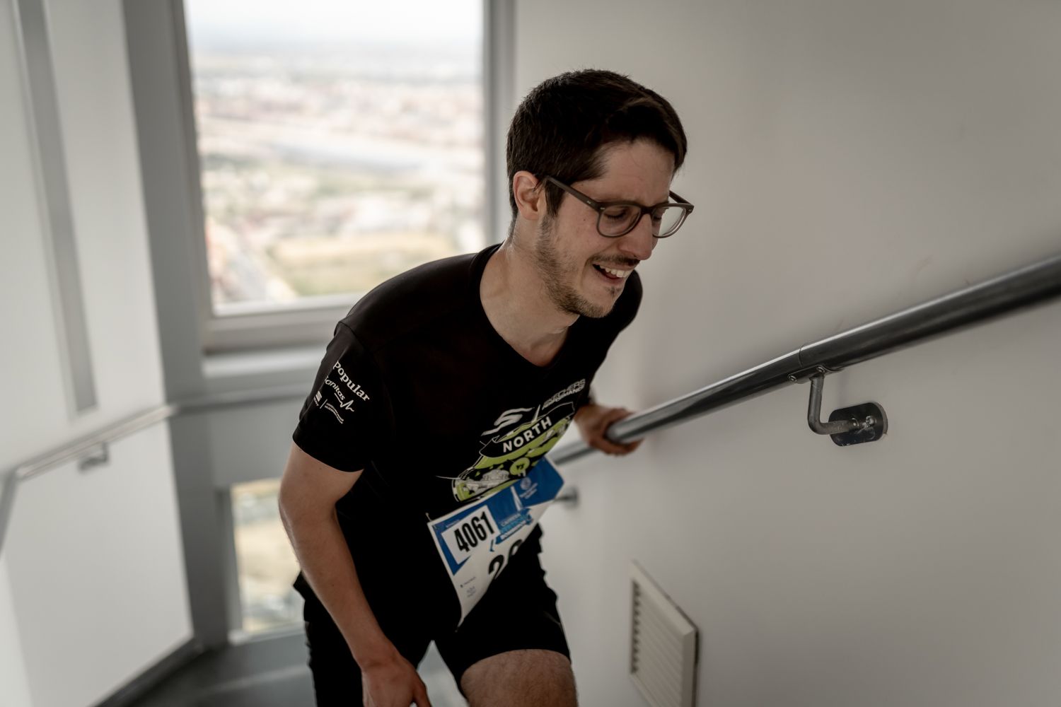 Todas las fotos de la Carrera Vertical Torre Emperador Castellana   @vsmphotoevents  08519