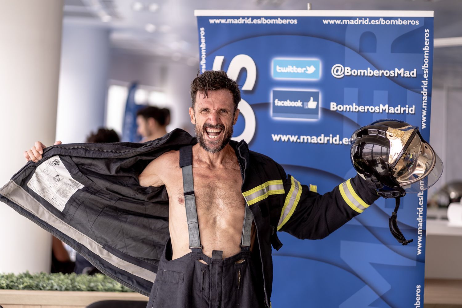 Todas las fotos de la Carrera Vertical Torre Emperador Castellana   @vsmphotoevents  08942