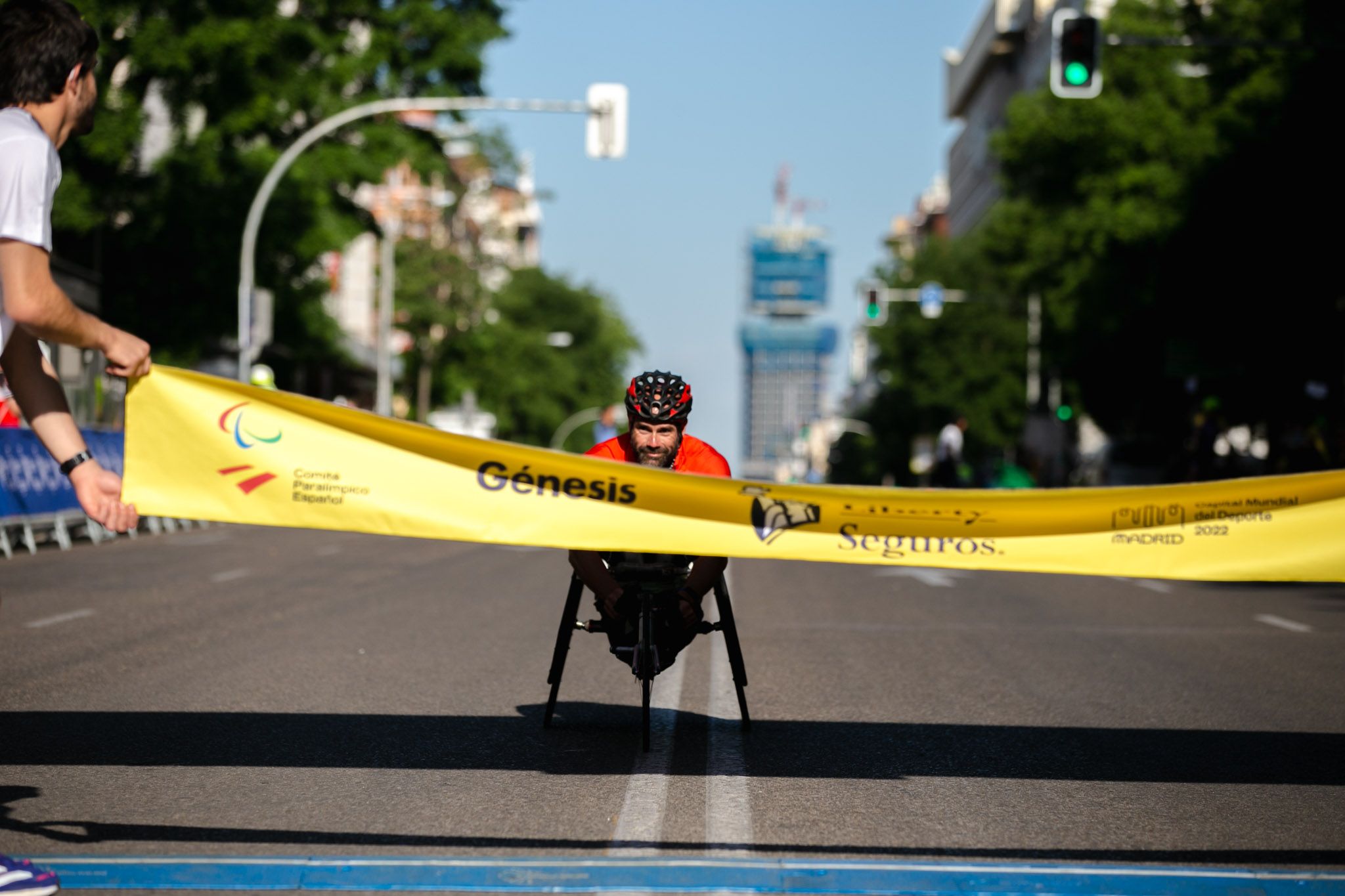 Las mejores fotos de la meta de la Carrera Liberty de Madrid   48