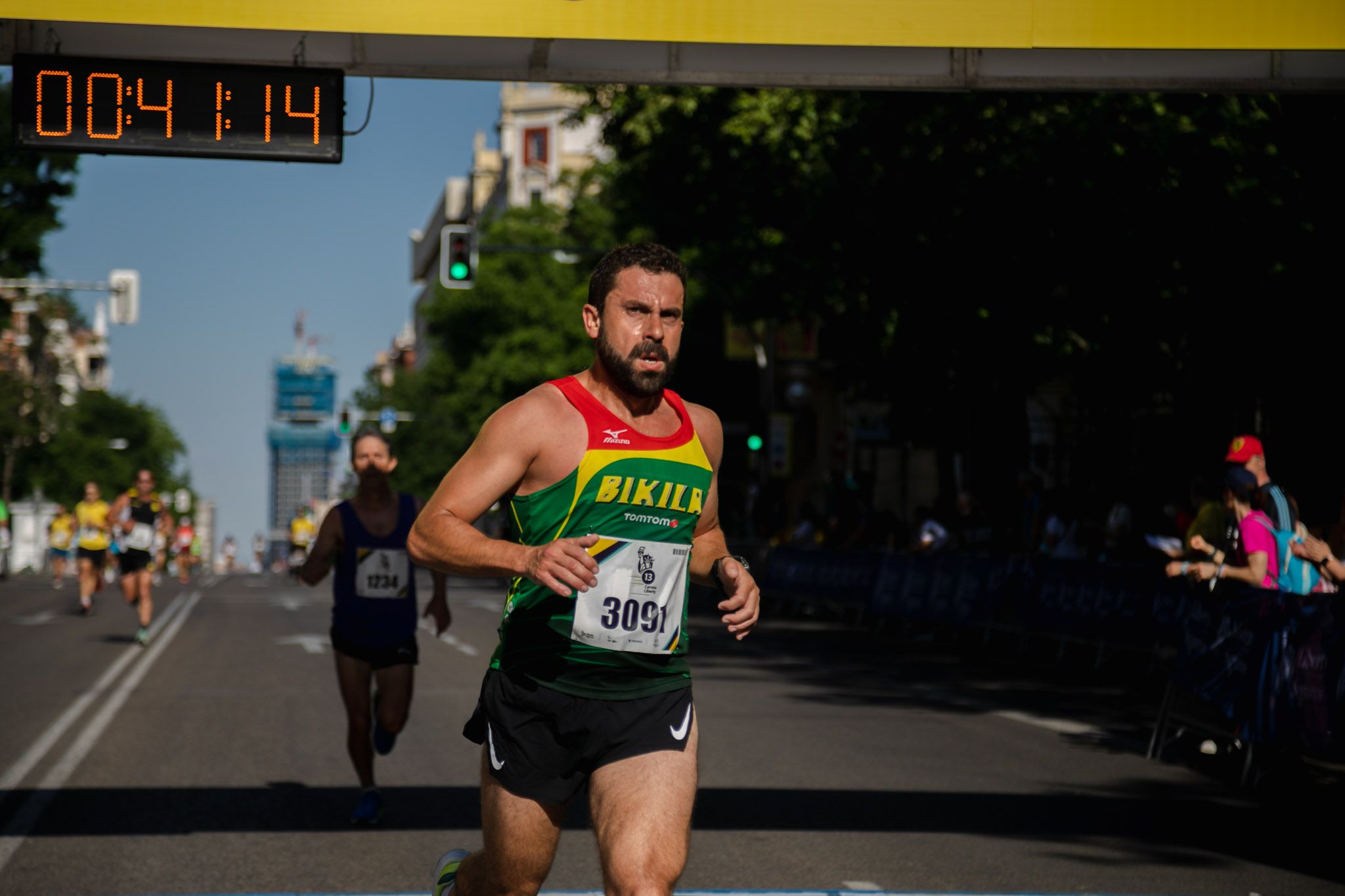 Las mejores fotos de la meta de la Carrera Liberty de Madrid   330