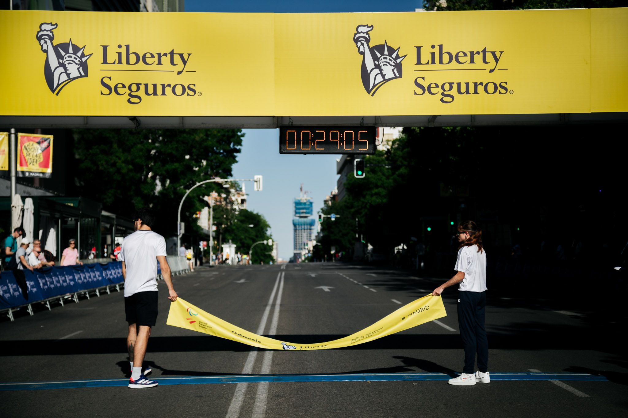 Las mejores fotos de la meta de la Carrera Liberty de Madrid   57