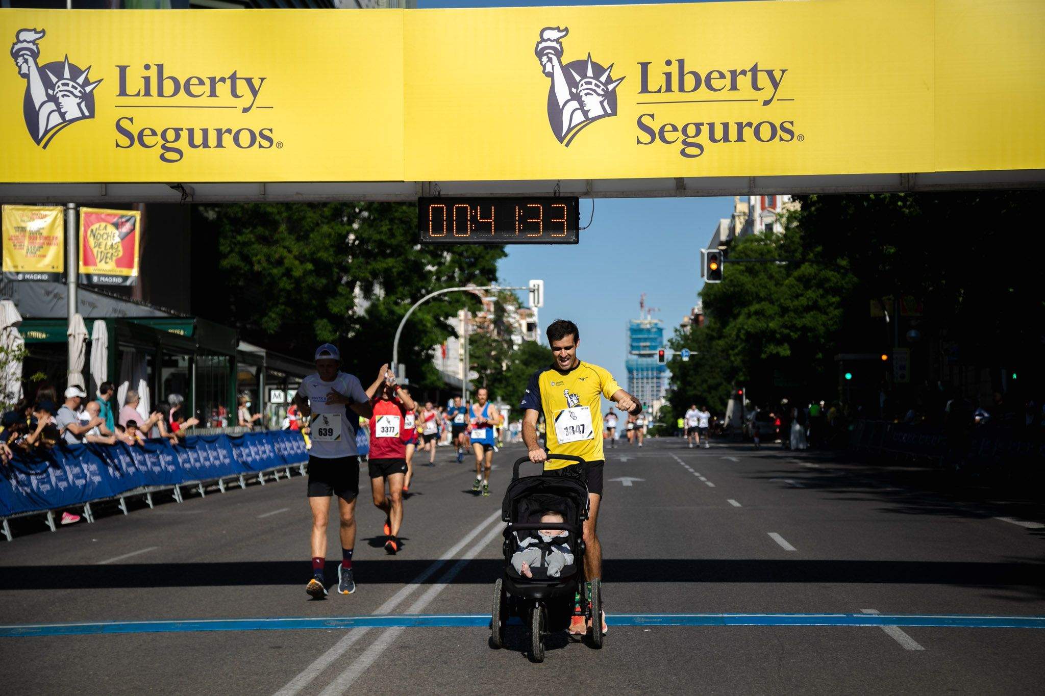 Las mejores fotos de la meta de la Carrera Liberty de Madrid   340