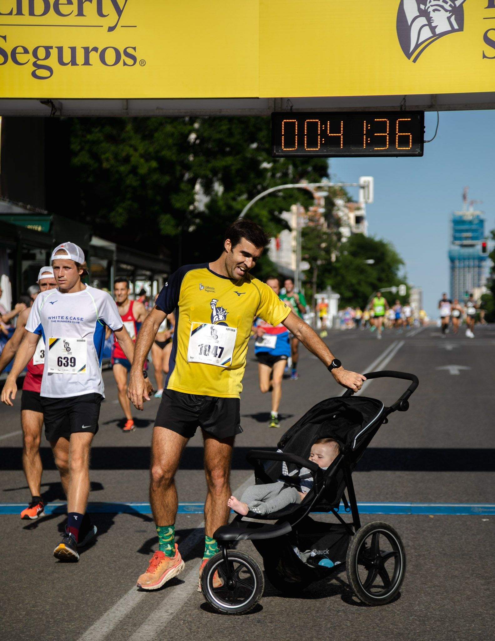 Las mejores fotos de la meta de la Carrera Liberty de Madrid   342