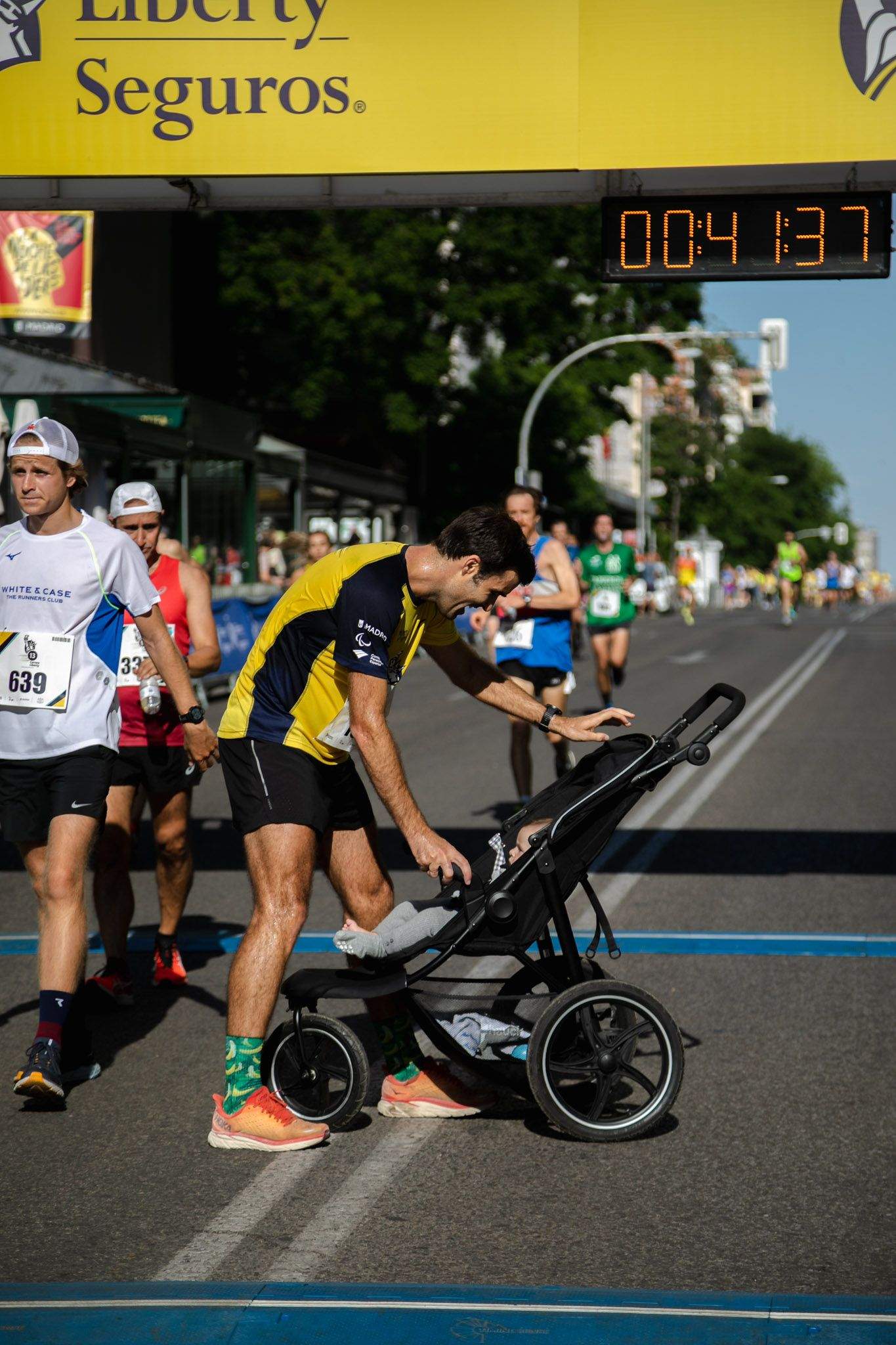 Las mejores fotos de la meta de la Carrera Liberty de Madrid   343