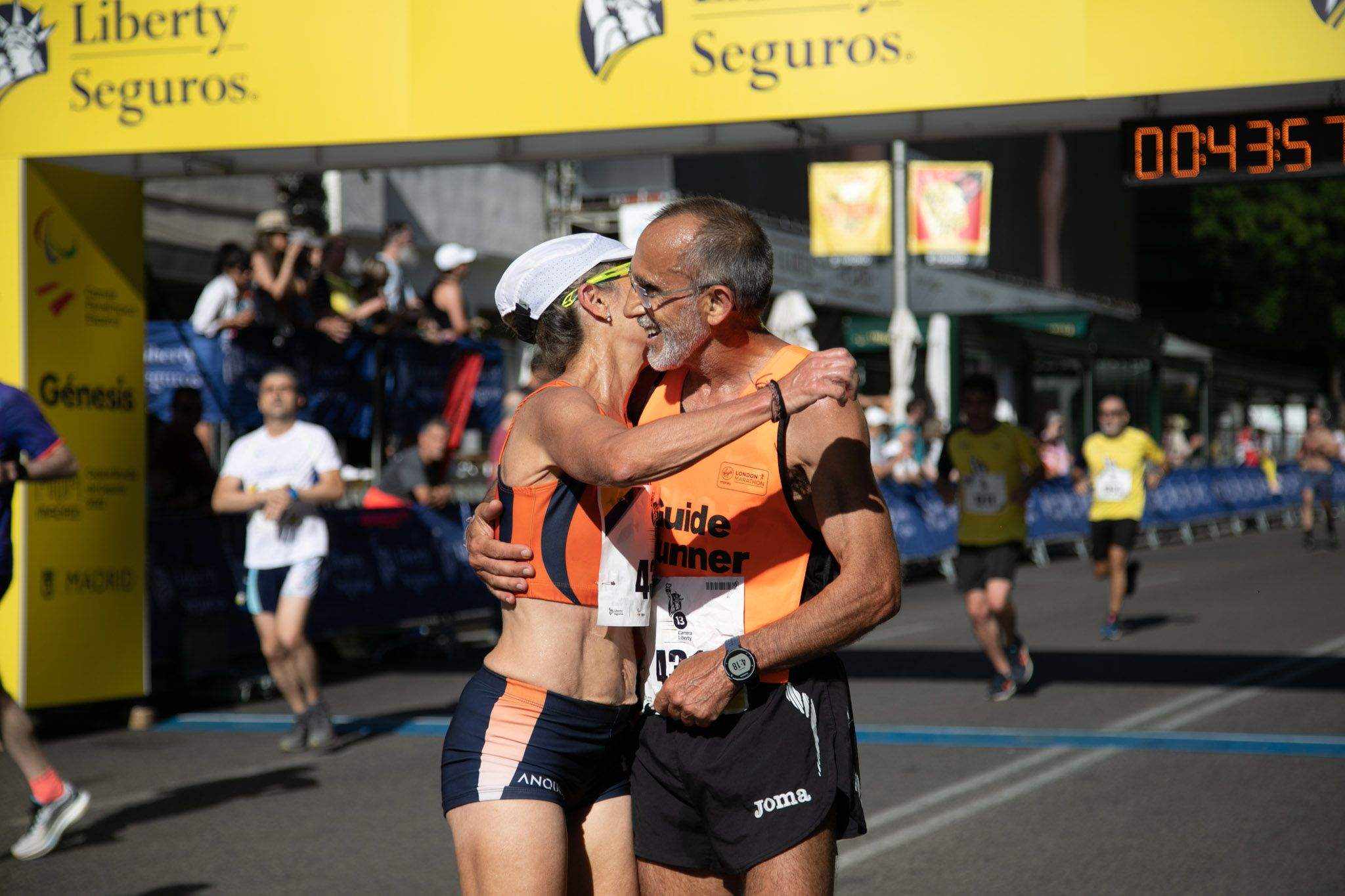 Las mejores fotos de la meta de la Carrera Liberty de Madrid   373