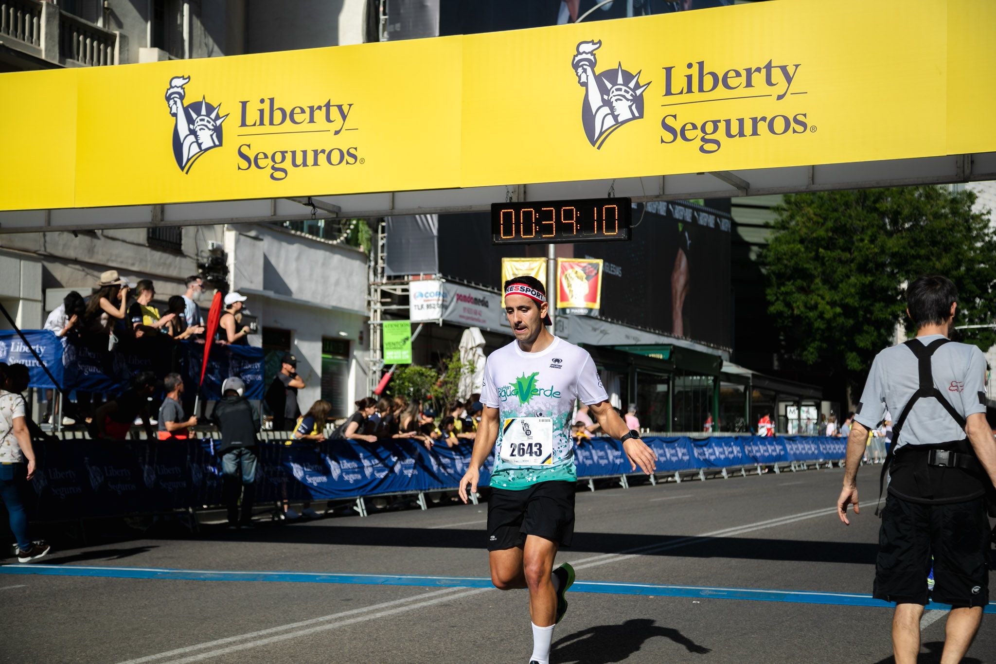 Las mejores fotos de la meta de la Carrera Liberty de Madrid   277