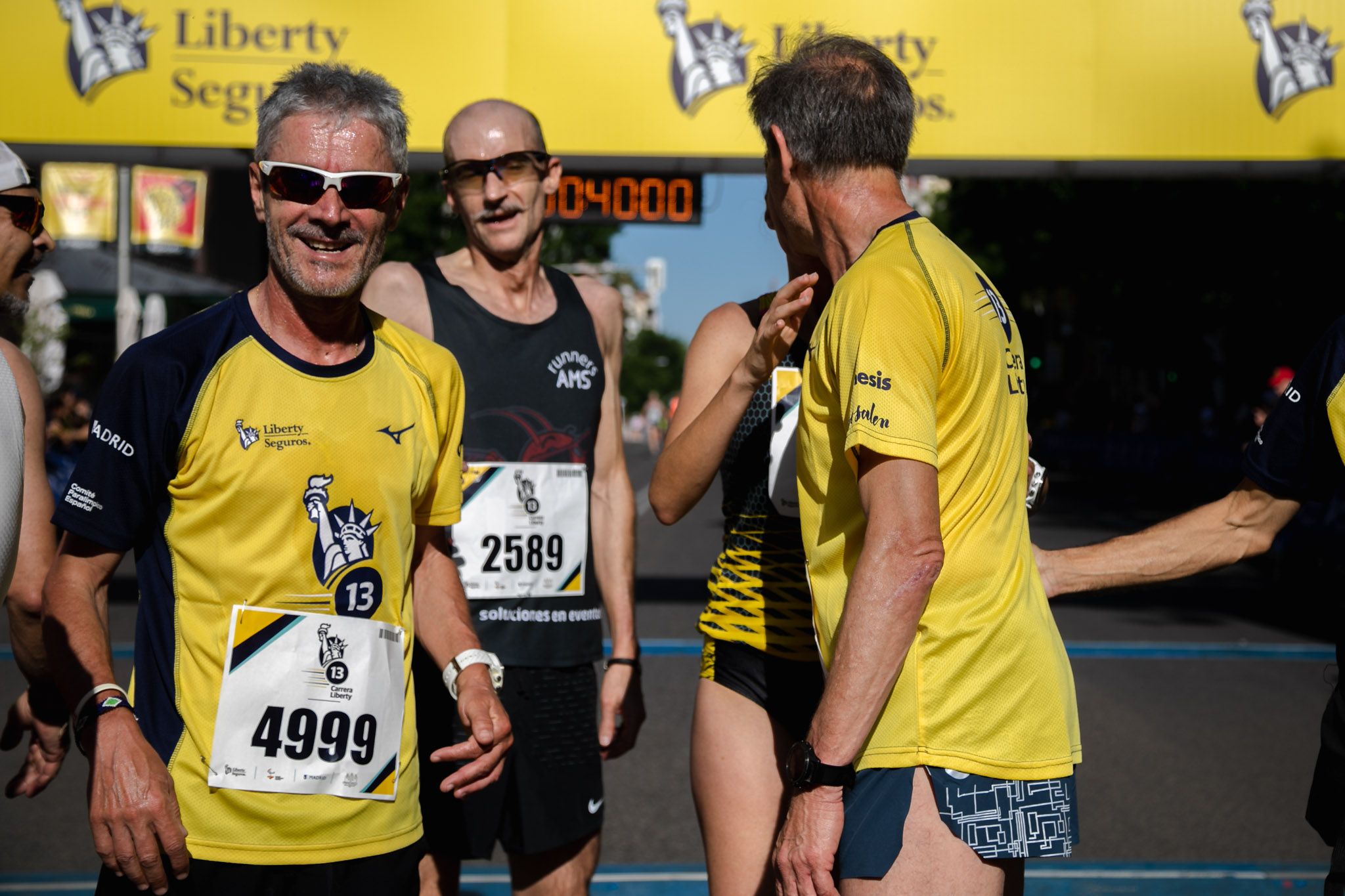 Las mejores fotos de la meta de la Carrera Liberty de Madrid   294