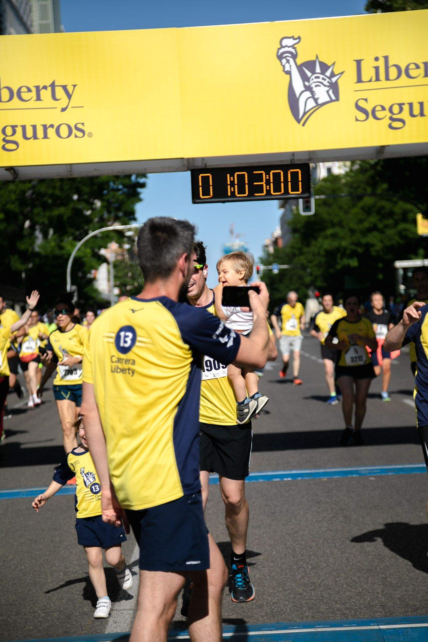 Las mejores fotos de la meta de la Carrera Liberty de Madrid   612